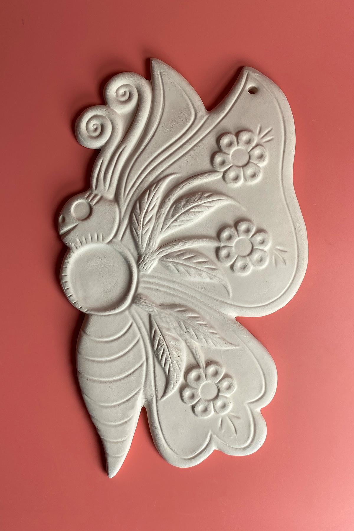 Papillon Fleuri en Biscuit Céramique