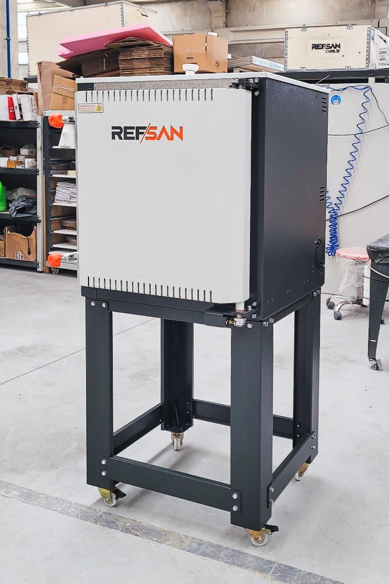 Demounted Kiln Table