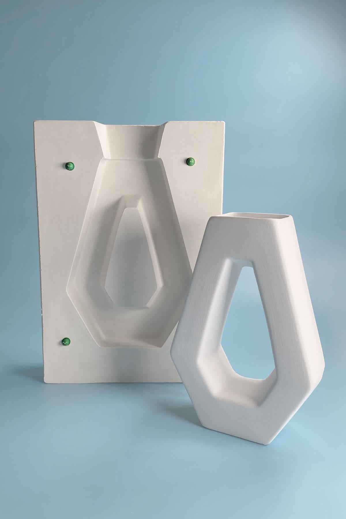 Diamond Vase - Plaster Mold