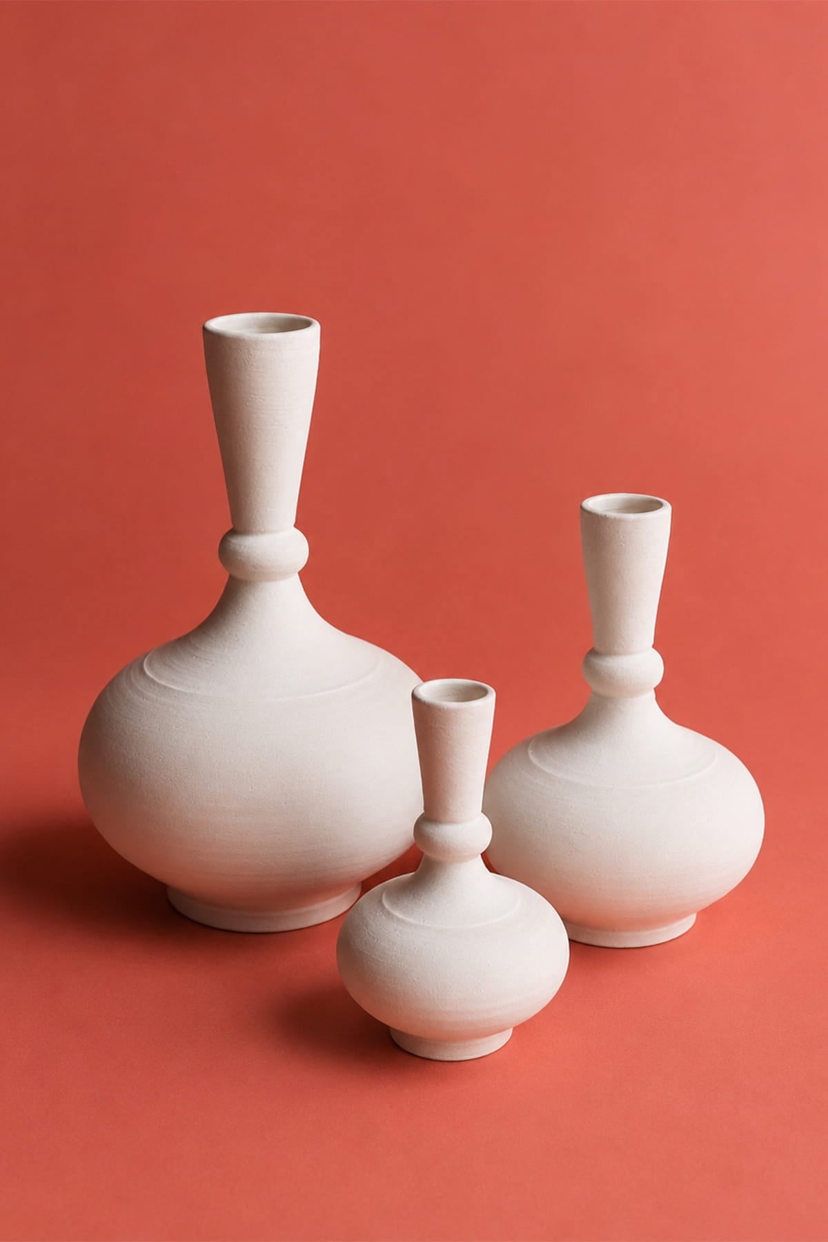 Teardrop Vase Ceramic Bisque