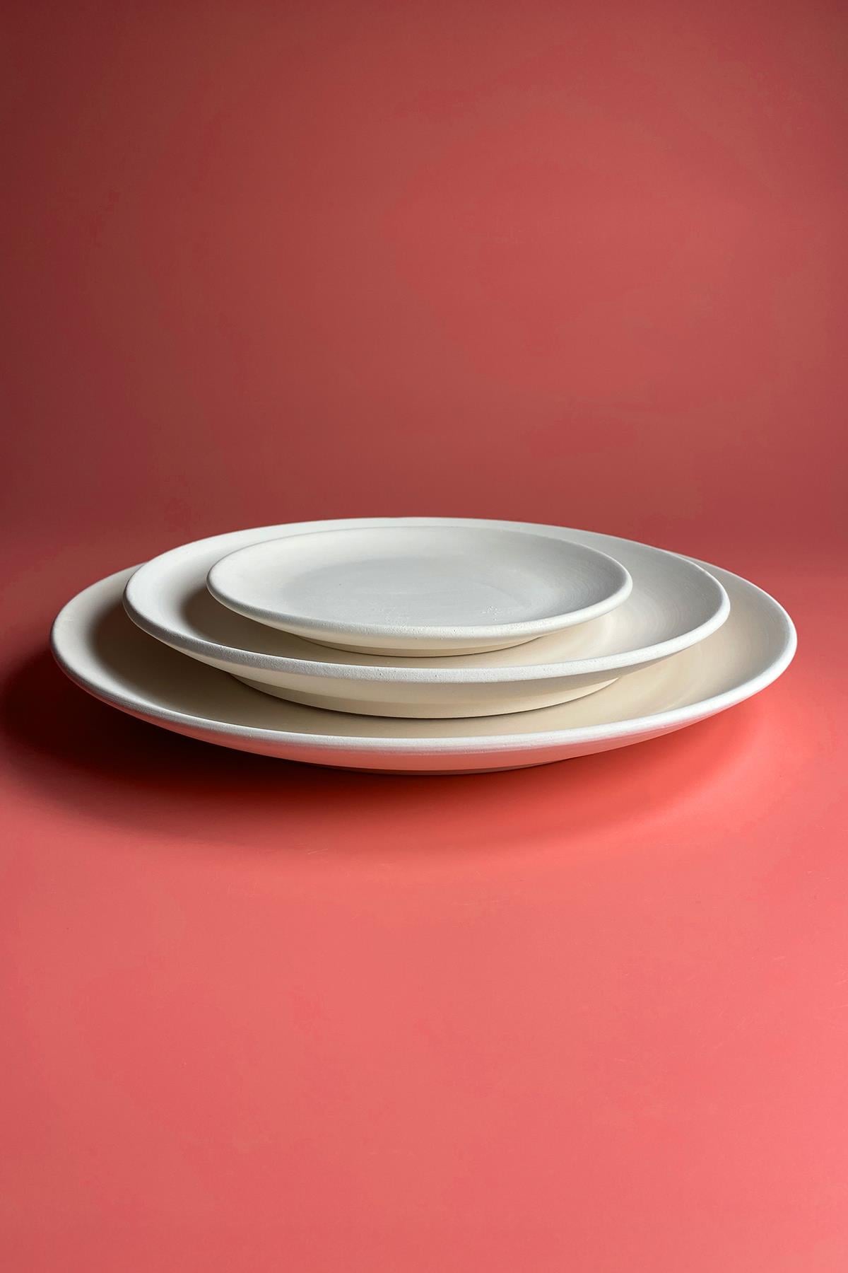 Assiette Mertaban en Biscuit Céramique