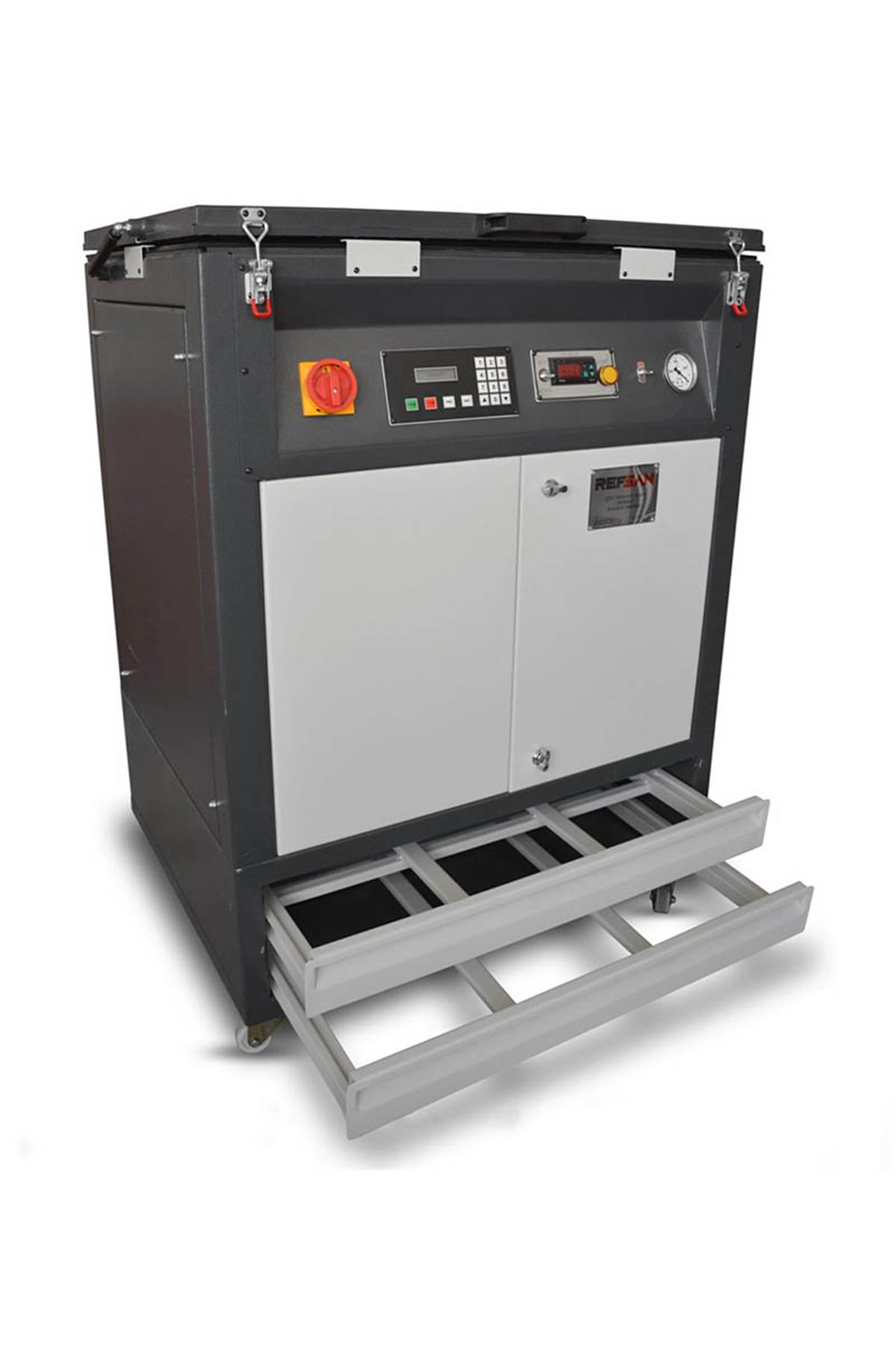 POSING MACHINE (VACUUMED)