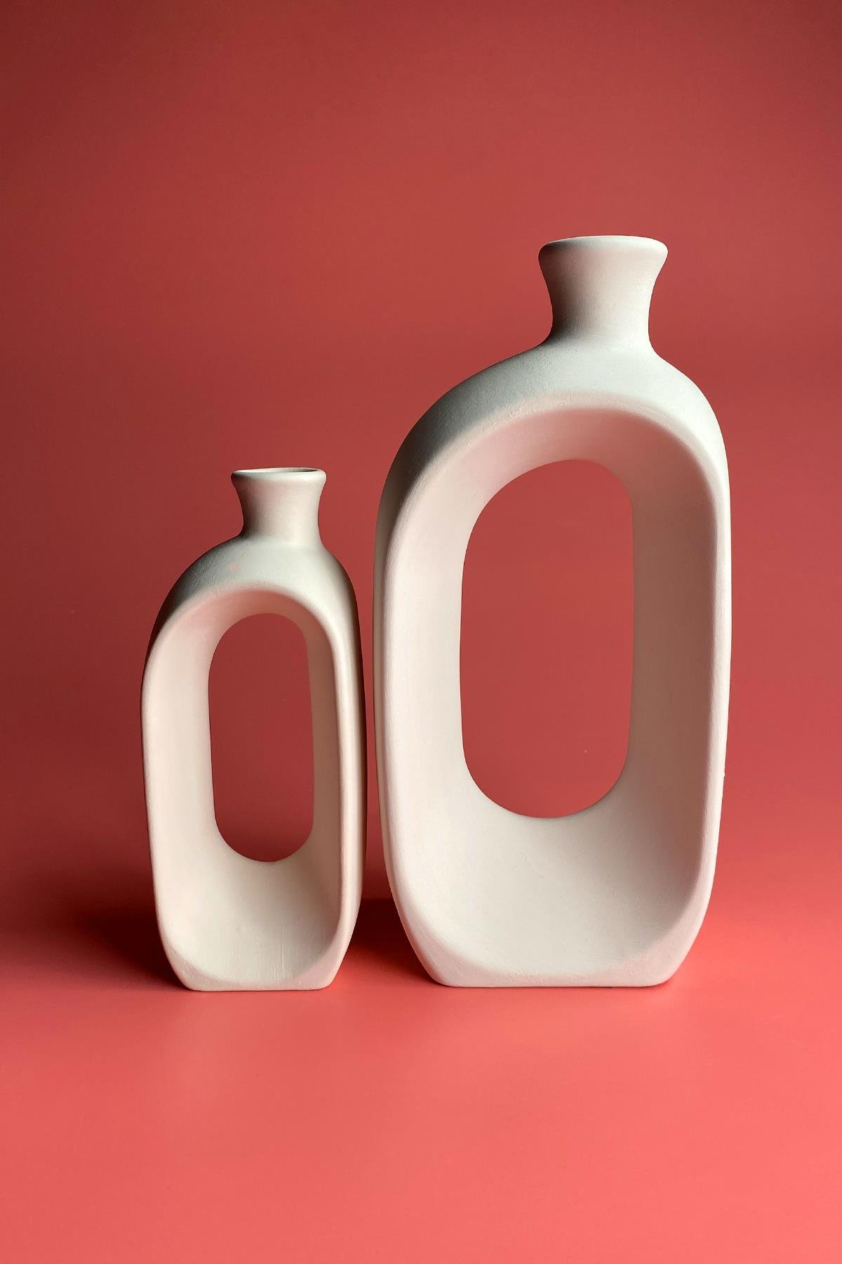 Cosmos Vase Ceramic Bisque