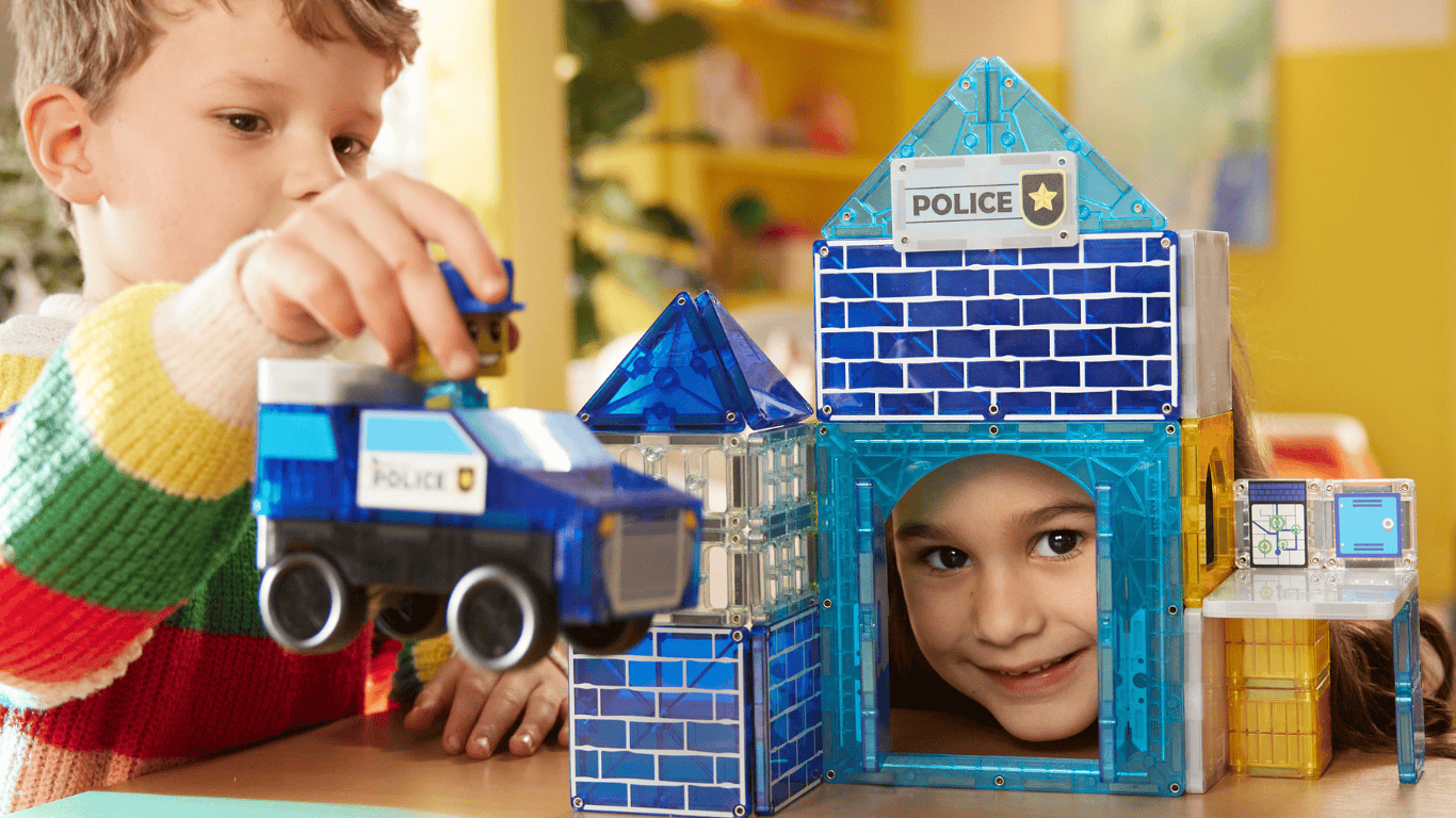 Çocuk Gelişimini Destekleyen Oyuncaklar: Yaşa ve Becerilere Göre Doğru Seçim Rehberi