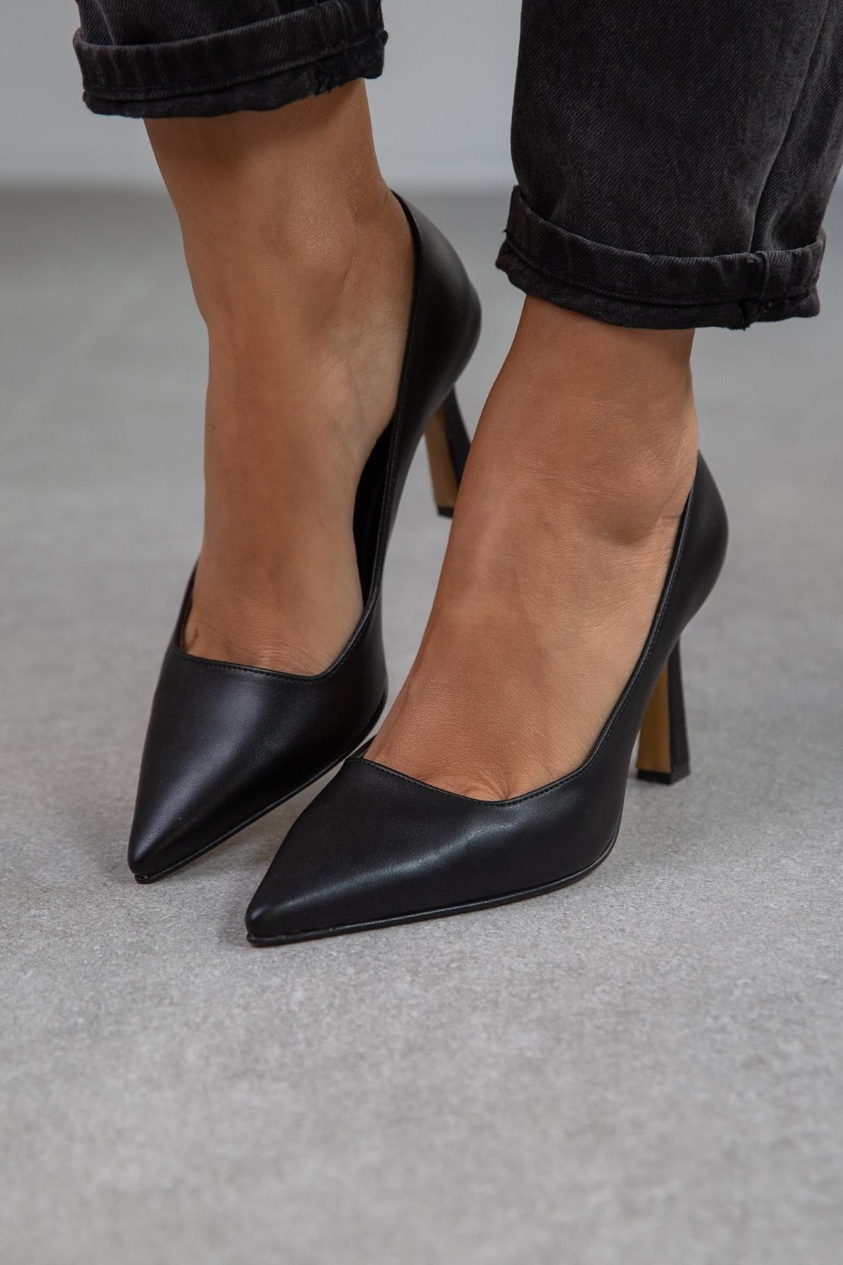 ANETT SİYAH DERİ STİLETTO SİYAH