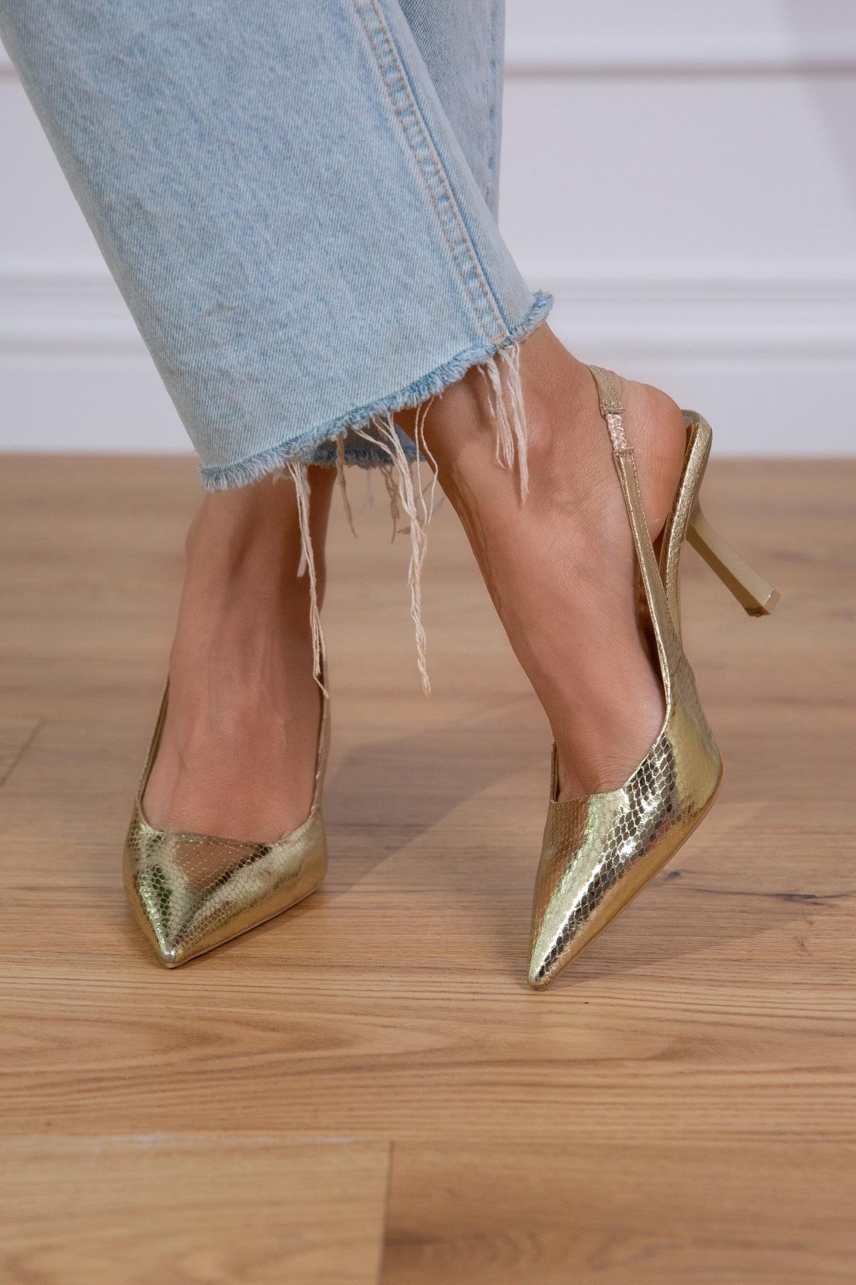 APRİL ALTIN AYAKKABI ALTIN