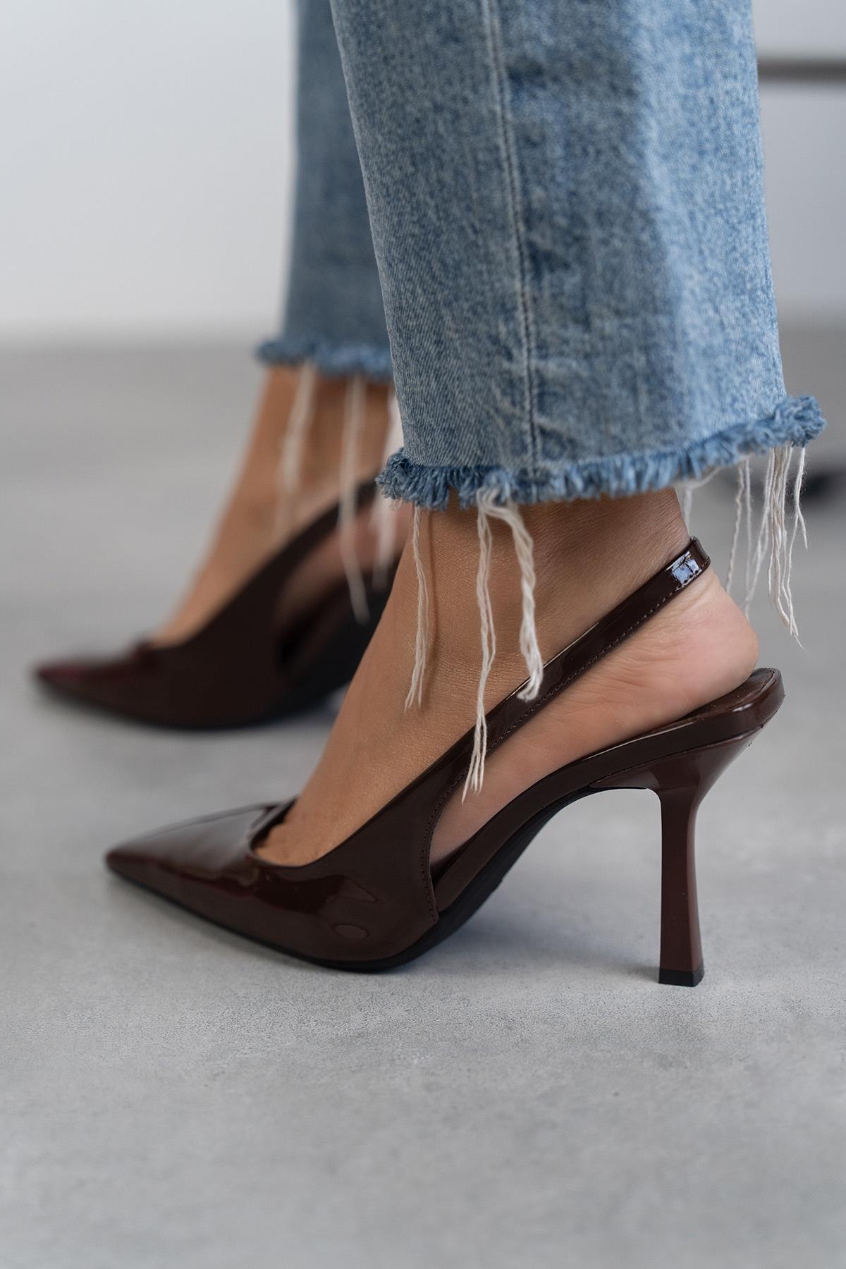 APRİL KAHVE RUGAN AYAKKABI KAHVE