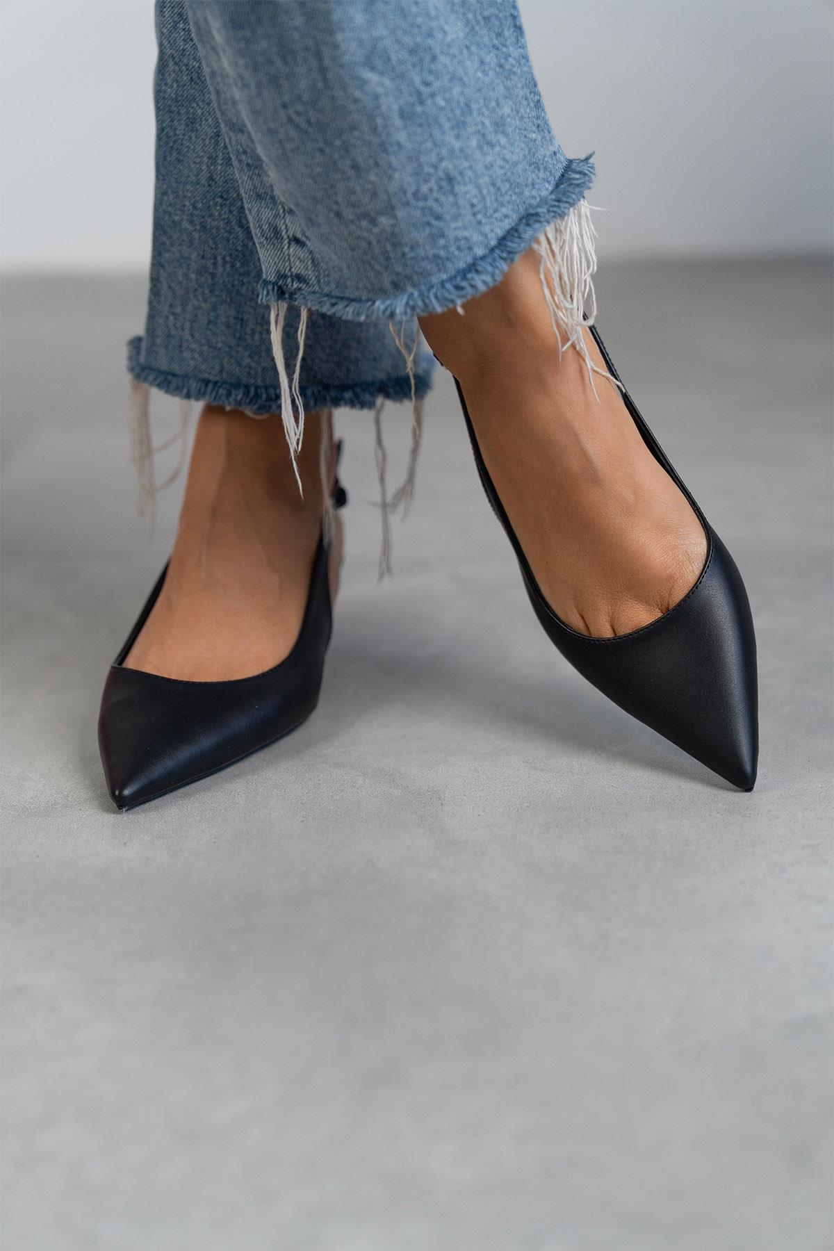 AURA SİYAH DERİ AYAKKABI SİYAH DERİ