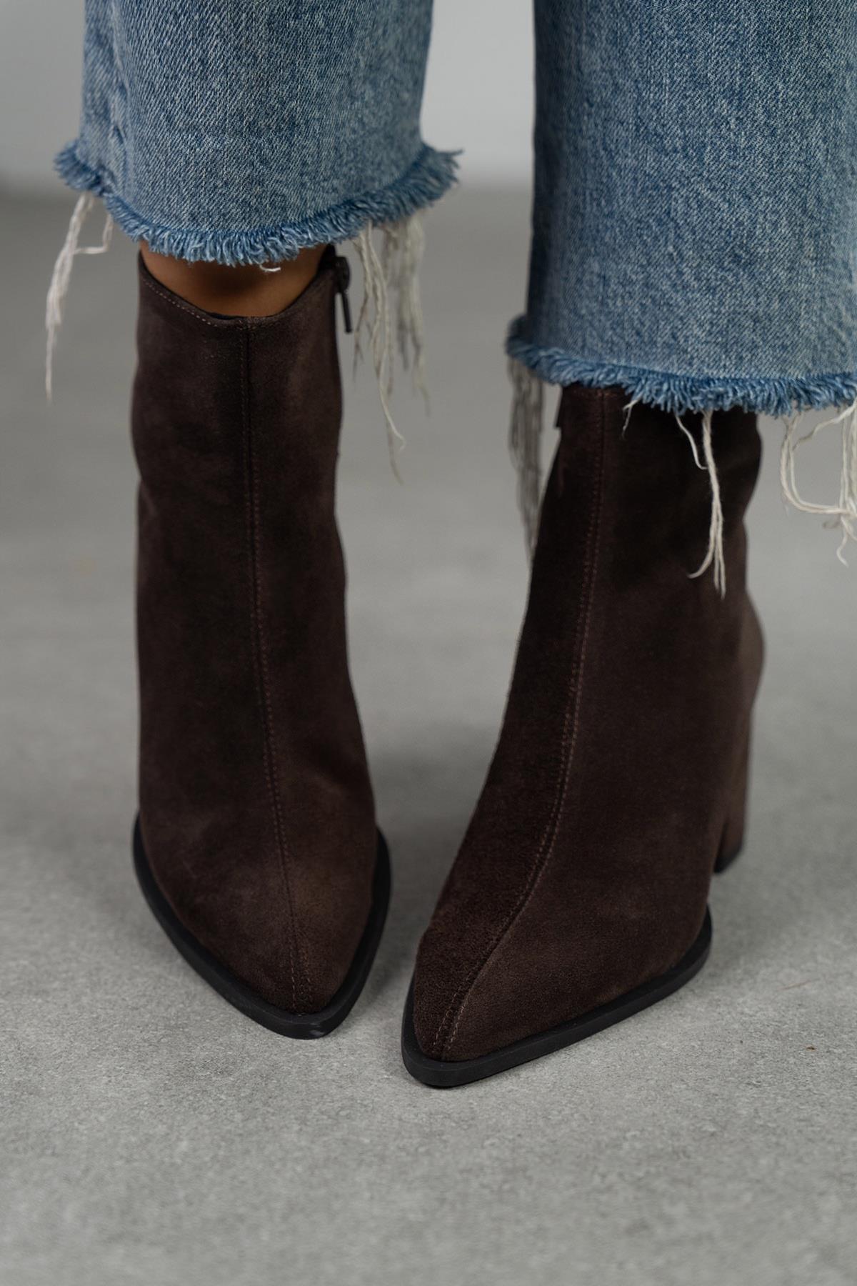 BERLİN KOYU KAHVE SÜET BOT KAHVE