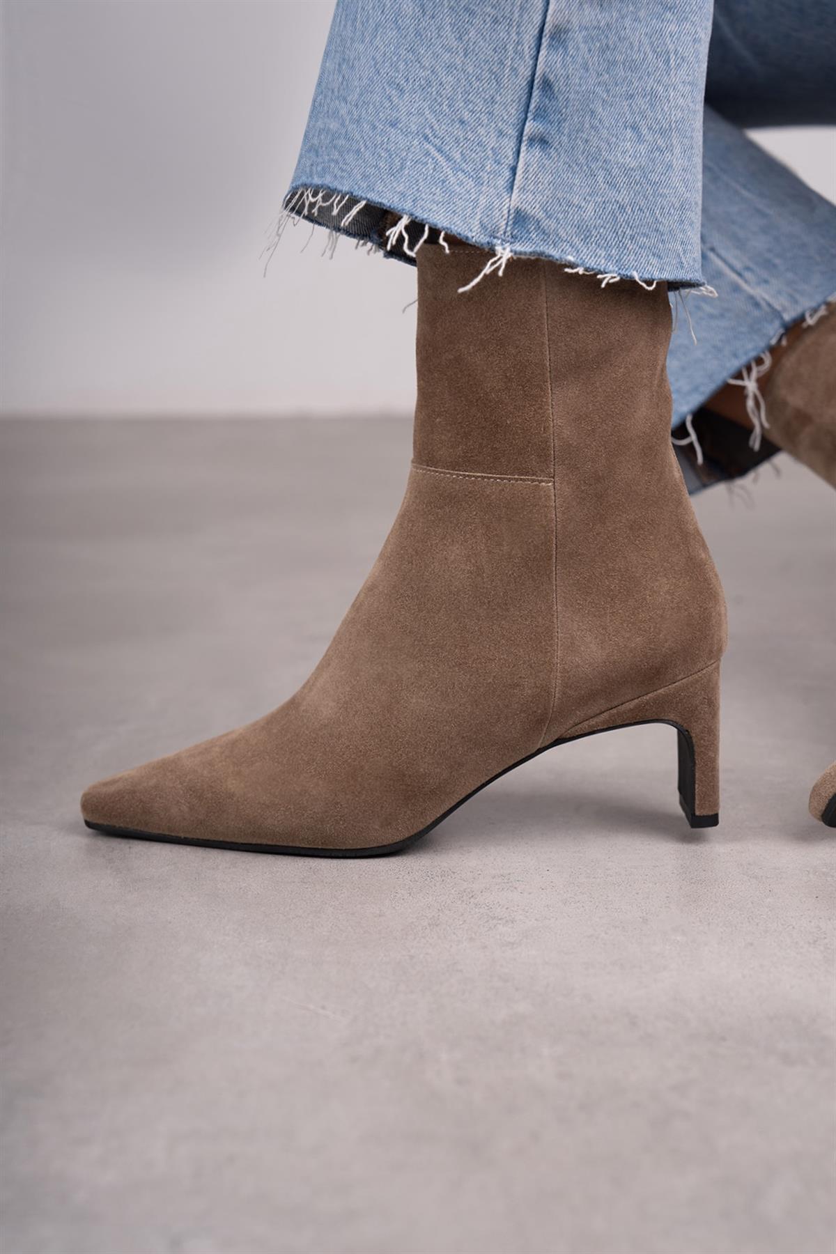 BEST VİZON SÜET BOT VİZON SÜET