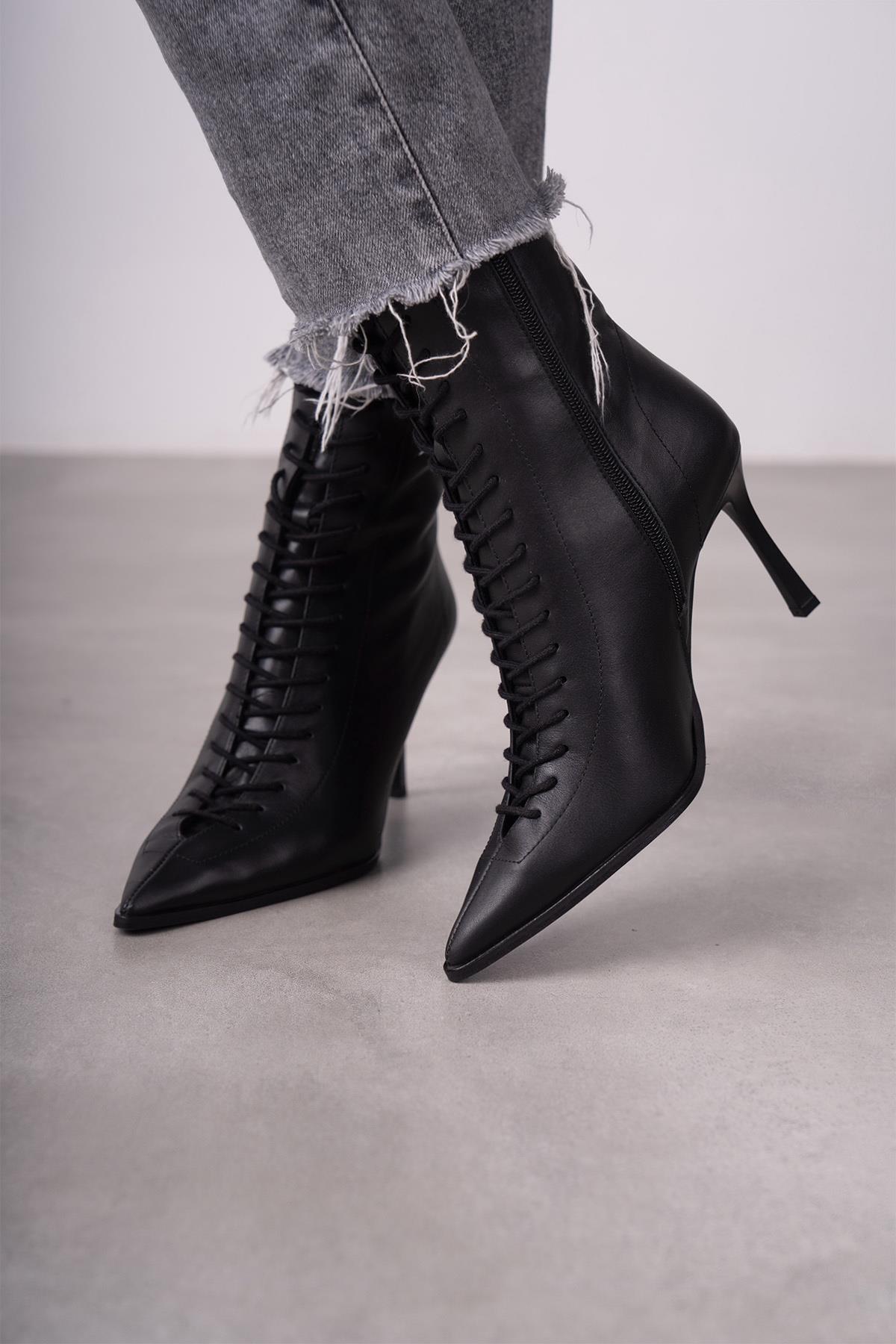 BİANCA SİYAH DERİ BOT SİYAH DERİ