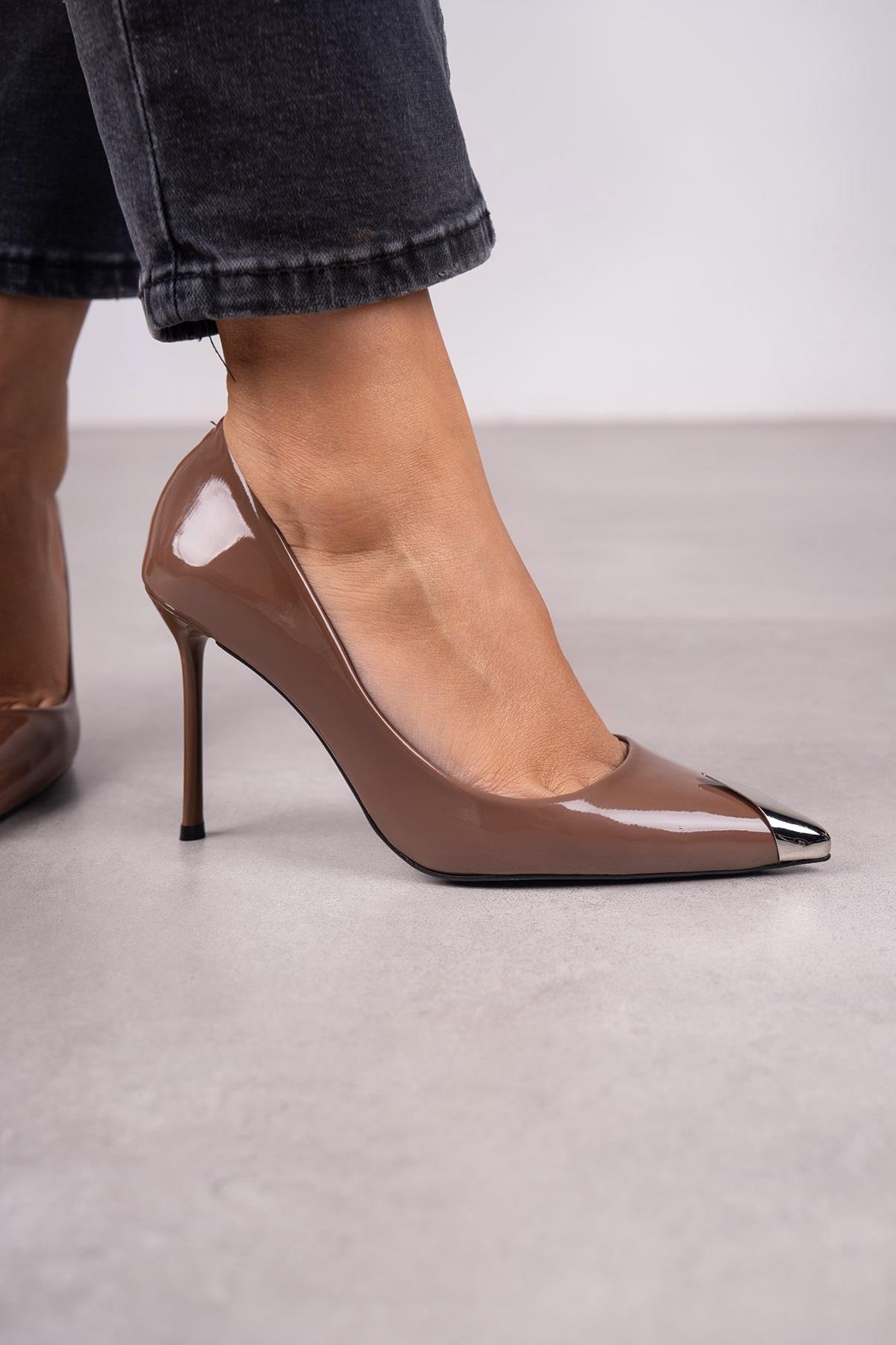 BLAZE ÇİKOLATA RUGAN STİLETTO ÇİKOLATA RUGAN