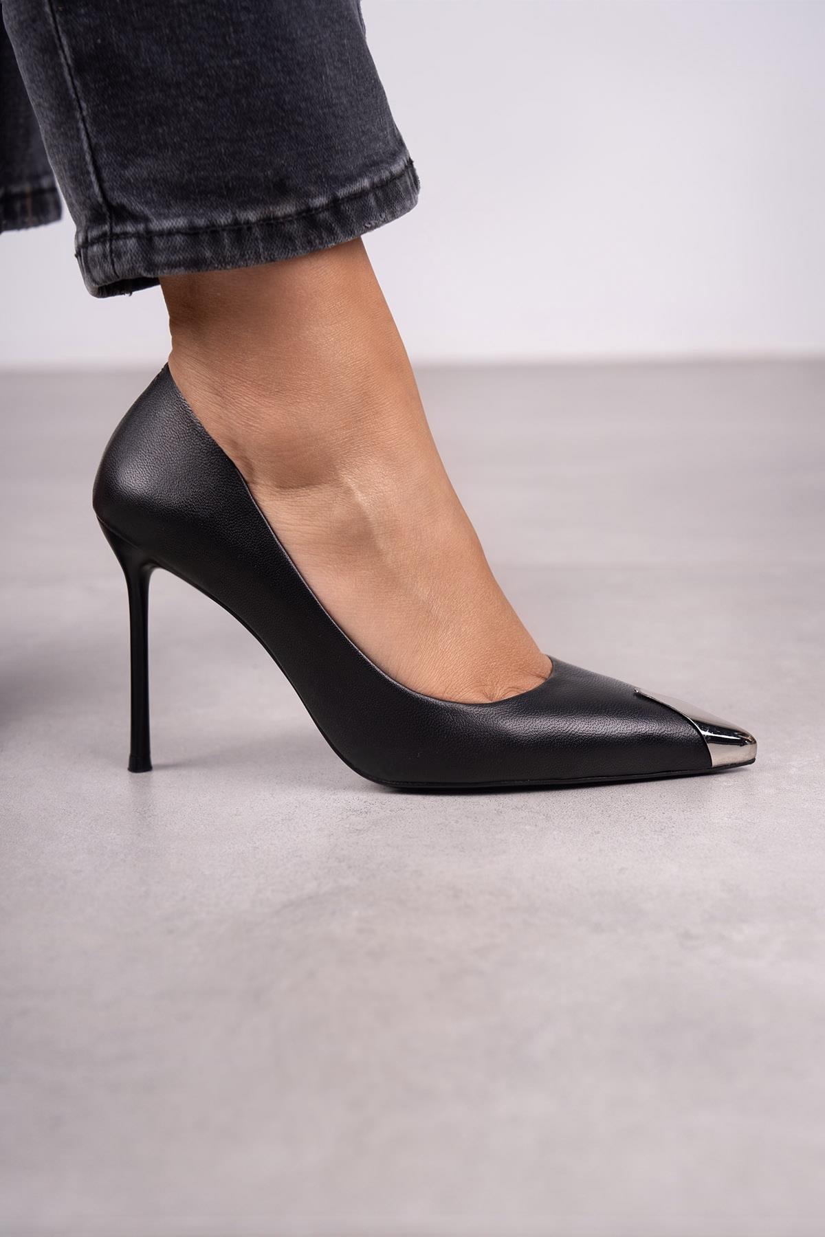 BLAZE SİYAH DERİ STİLETTO SİYAH DERİ