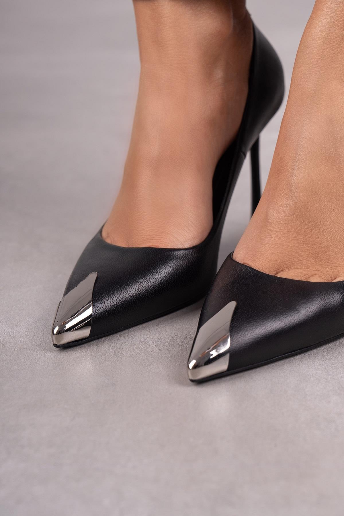 BLAZE SİYAH DERİ STİLETTO SİYAH DERİ