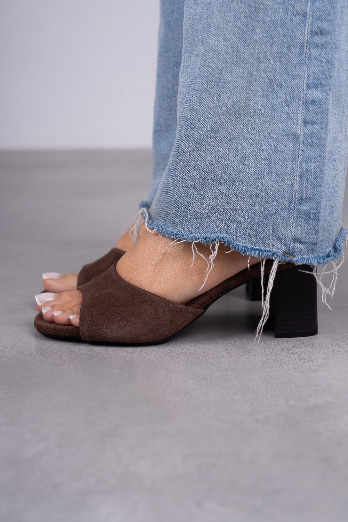 BLOCK TERLİK KOYU KAHVE SÜET