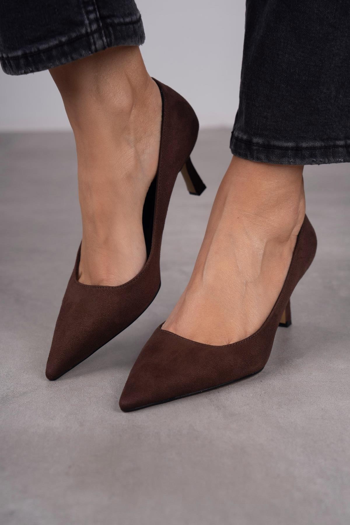 BLUSH KOYU KAHVE SÜET STİLETTO KAHVE