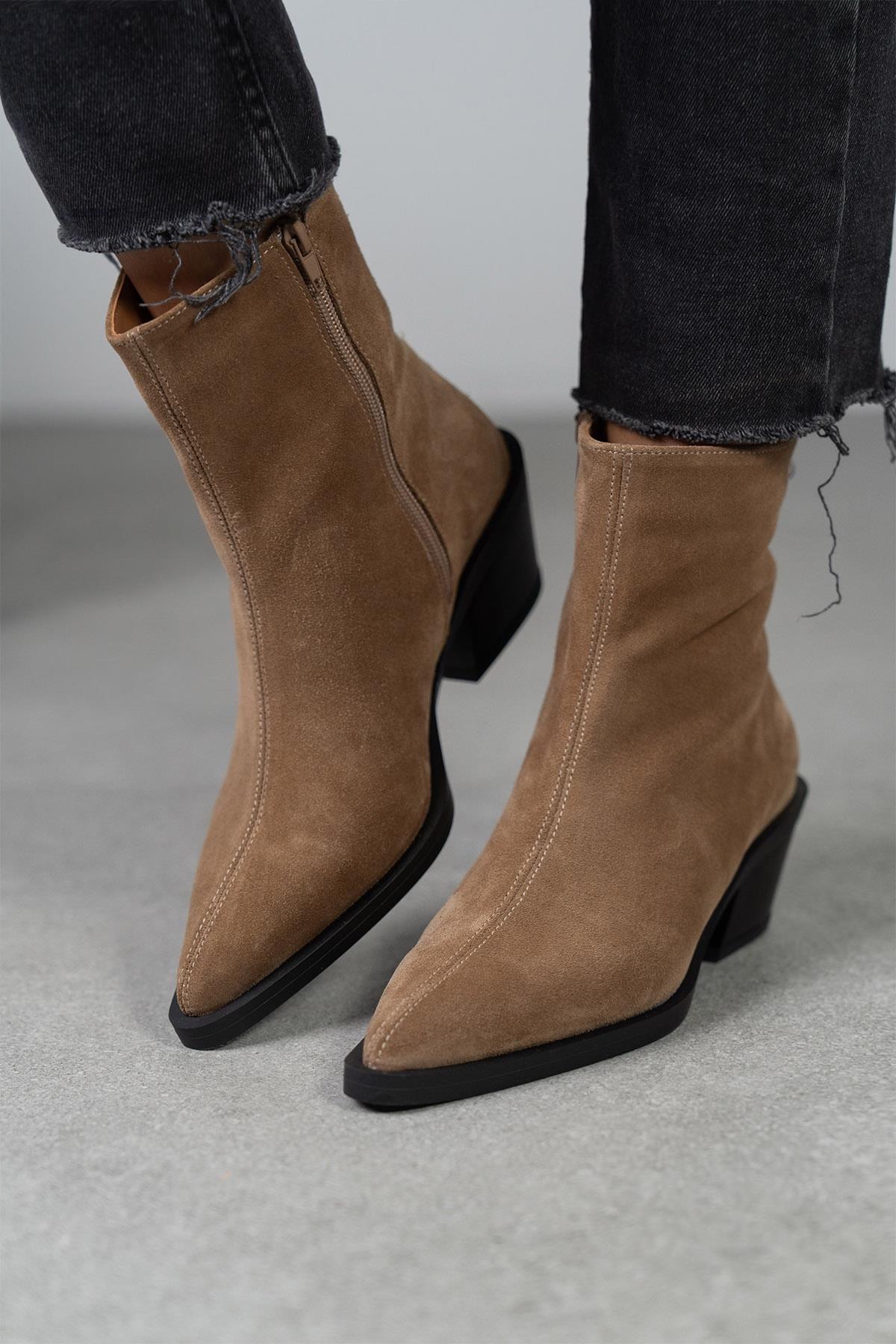 BONNY AÇIK KAHVE SÜET BOT KAHVE