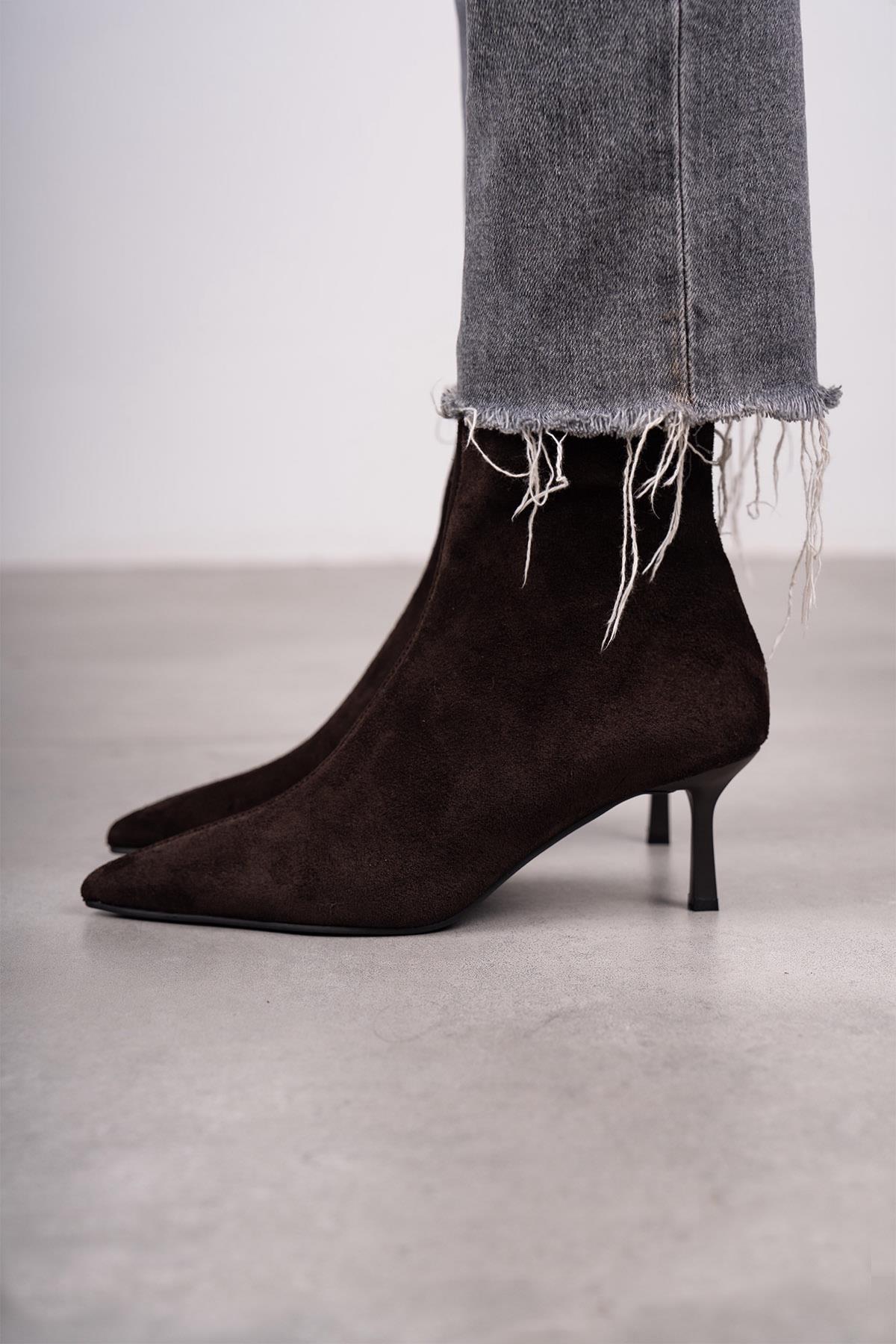 CAMİLİA KOYU KAHVE SÜET BOT KAHVE