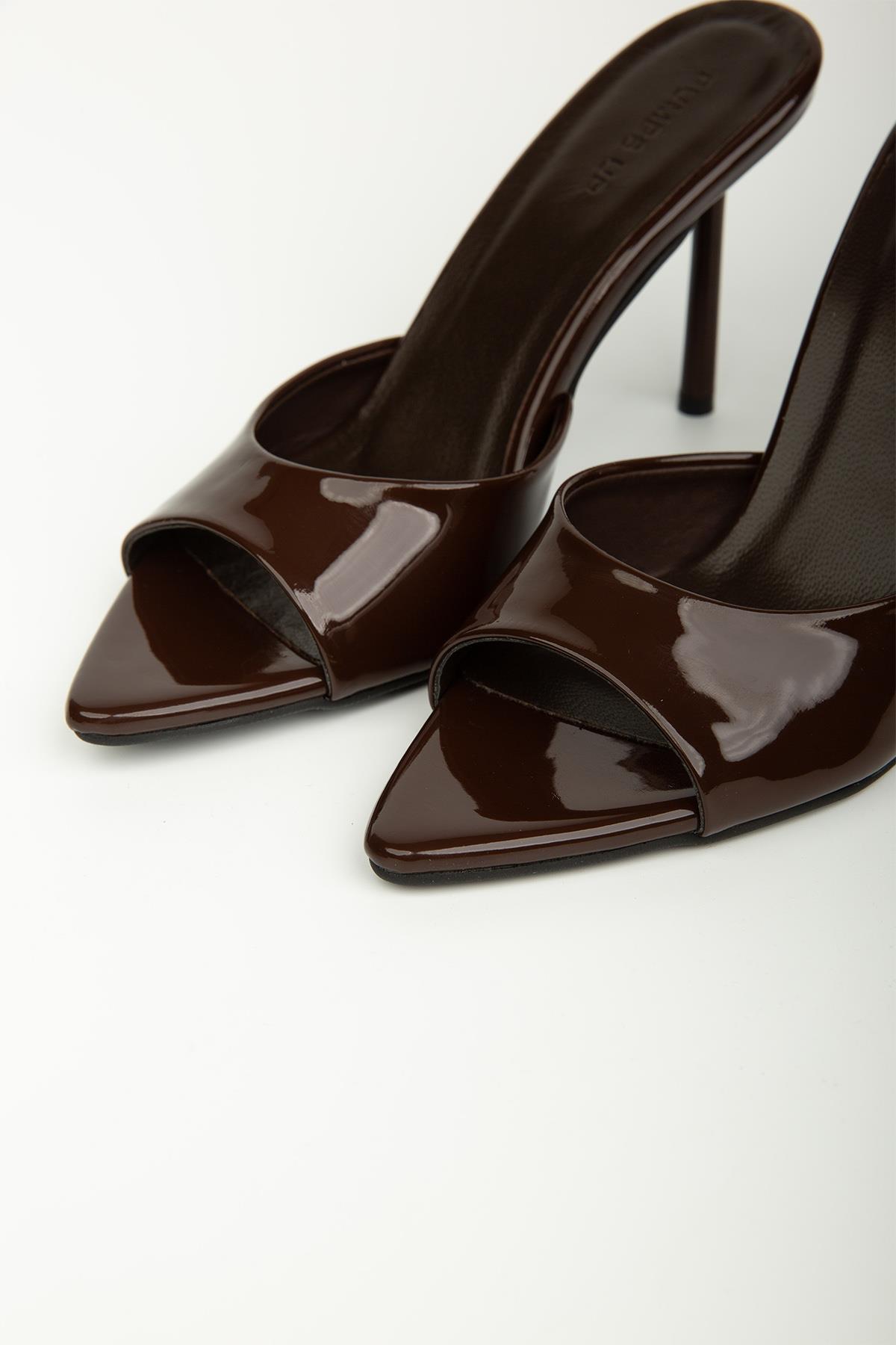 CARMEN KAHVE RUGAN TERLİK KAHVE