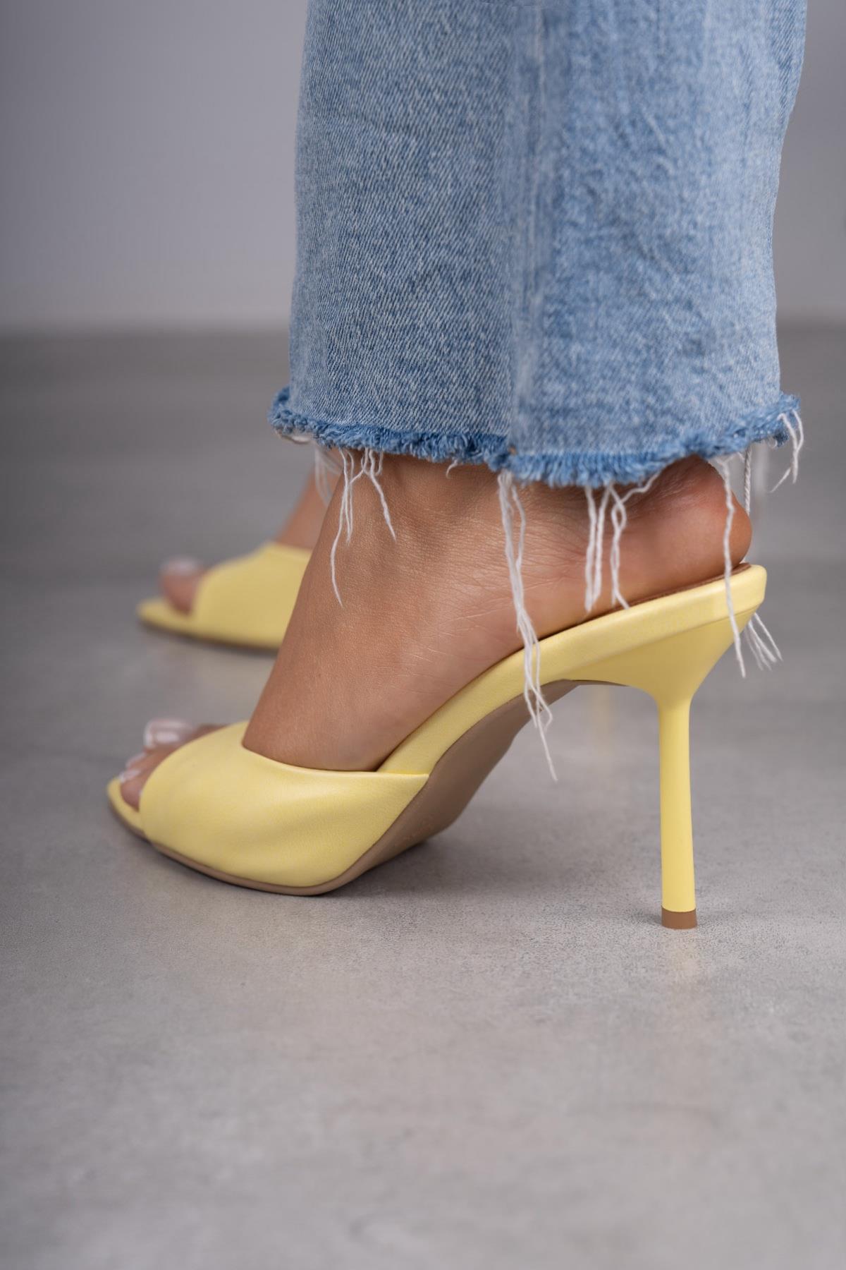 CARMEN SARI TERLİK SARI