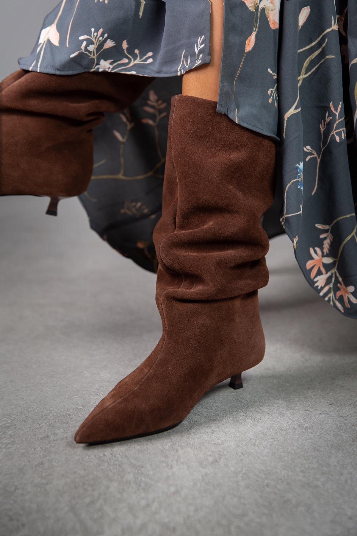 CİTY KAHVE SÜET ÇİZME KAHVE