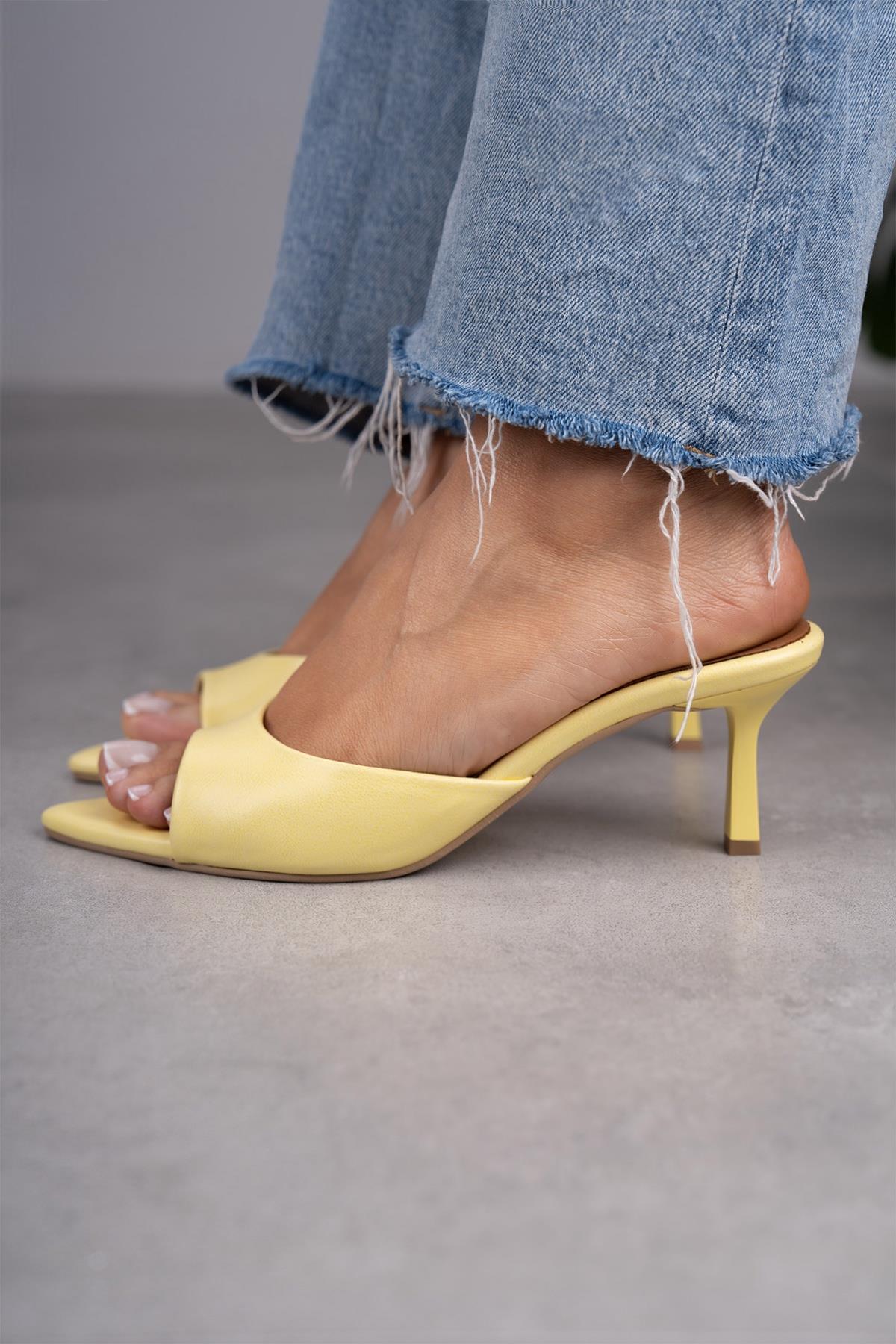 CLARA SARI TERLİK SARI