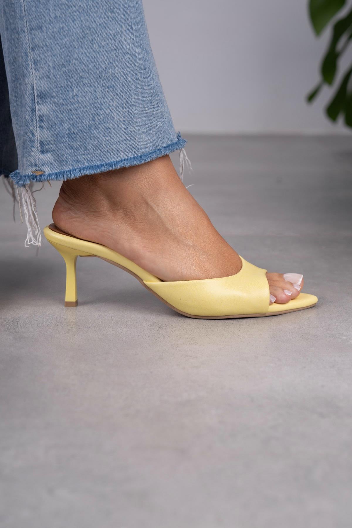 CLARA SARI TERLİK SARI