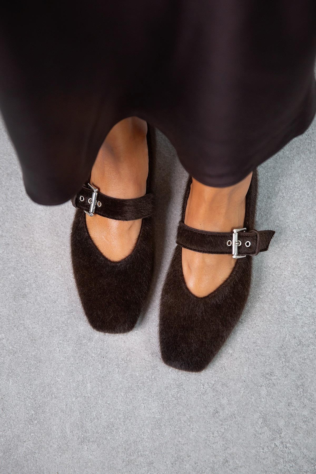 FOX KAHVE TÜYLÜ BABET KAHVE