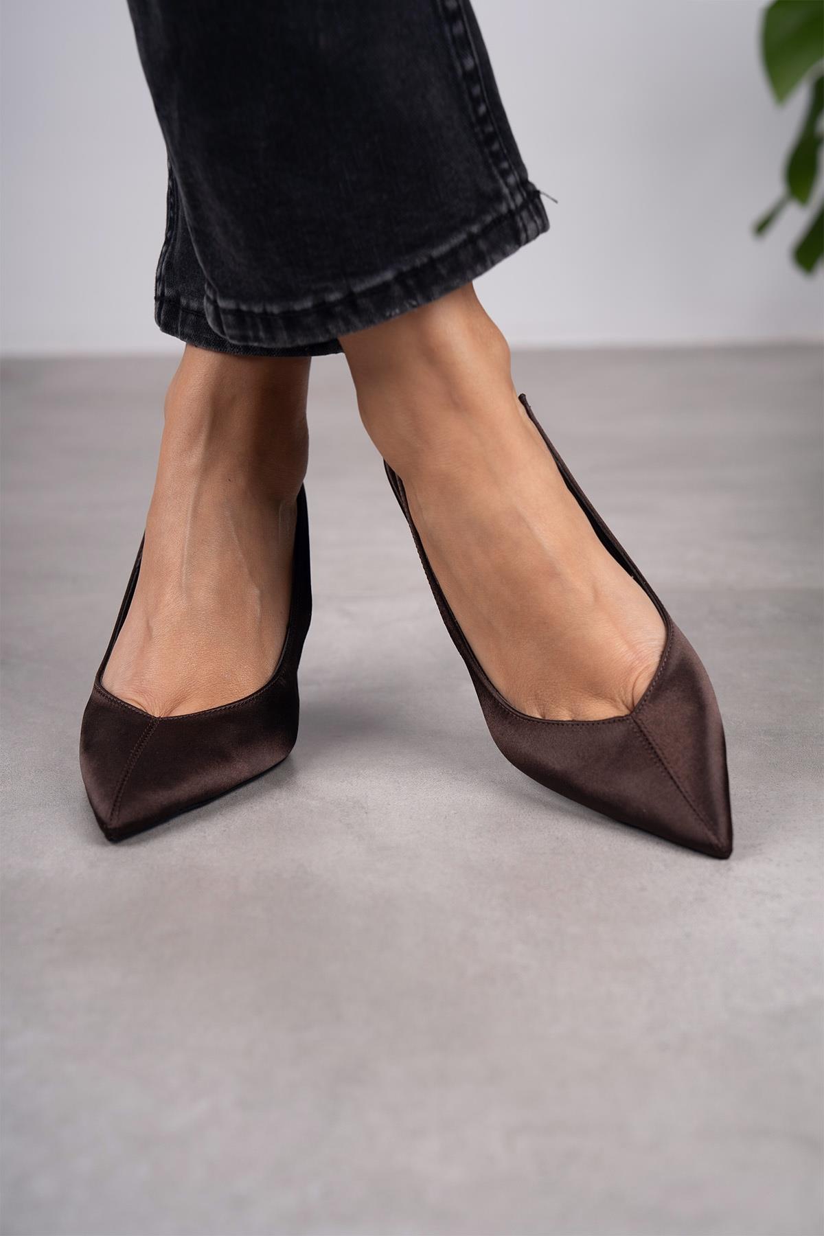 GRACE KAHVE SATEN MAT AYAKKABI KAHVE