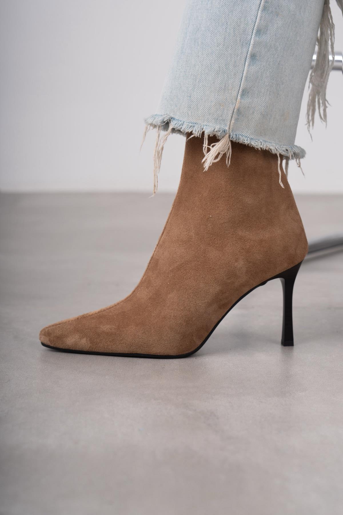 İSABEL AÇIK KAHVE SÜET BOT KAHVE