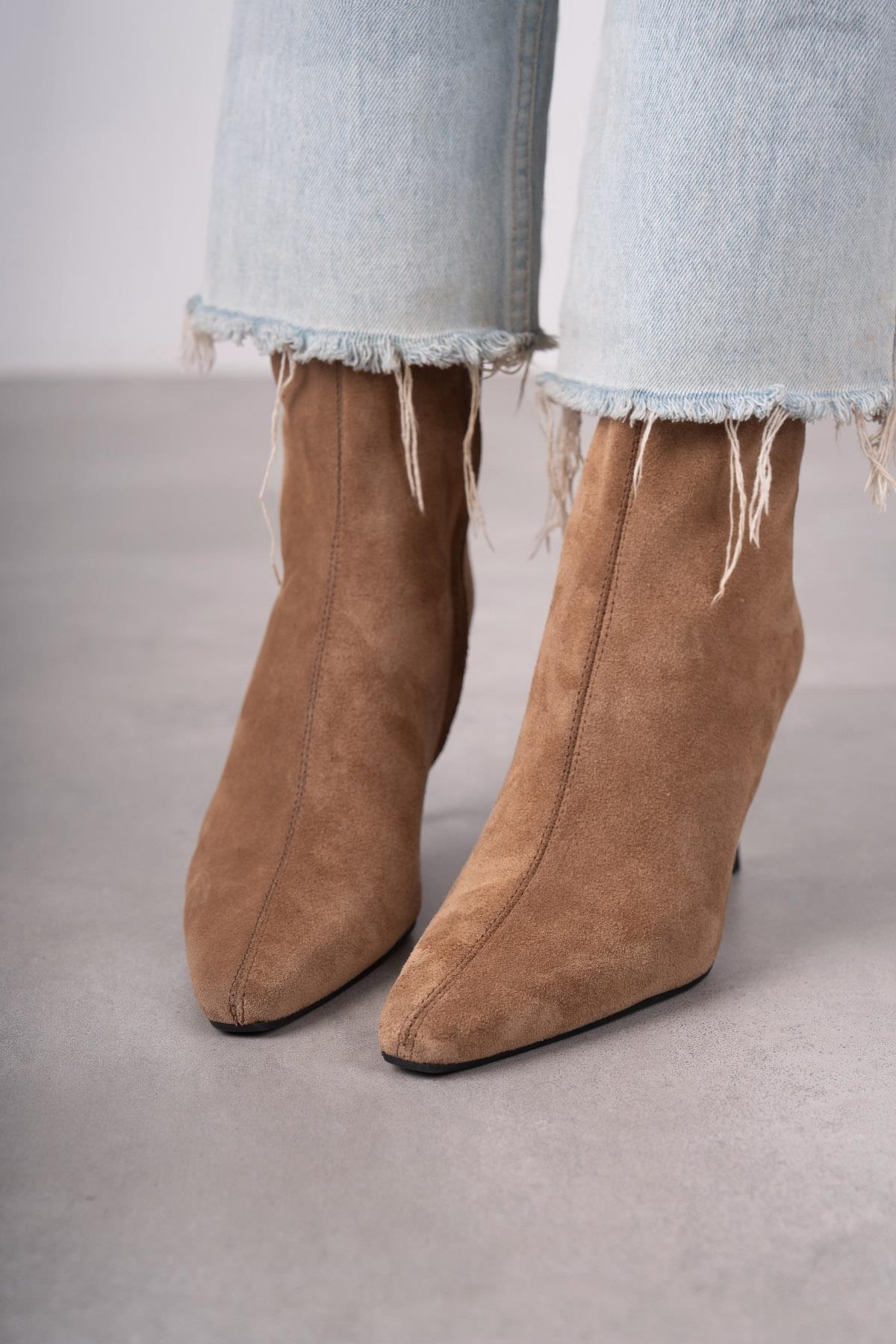 İSABEL AÇIK KAHVE SÜET BOT KAHVE