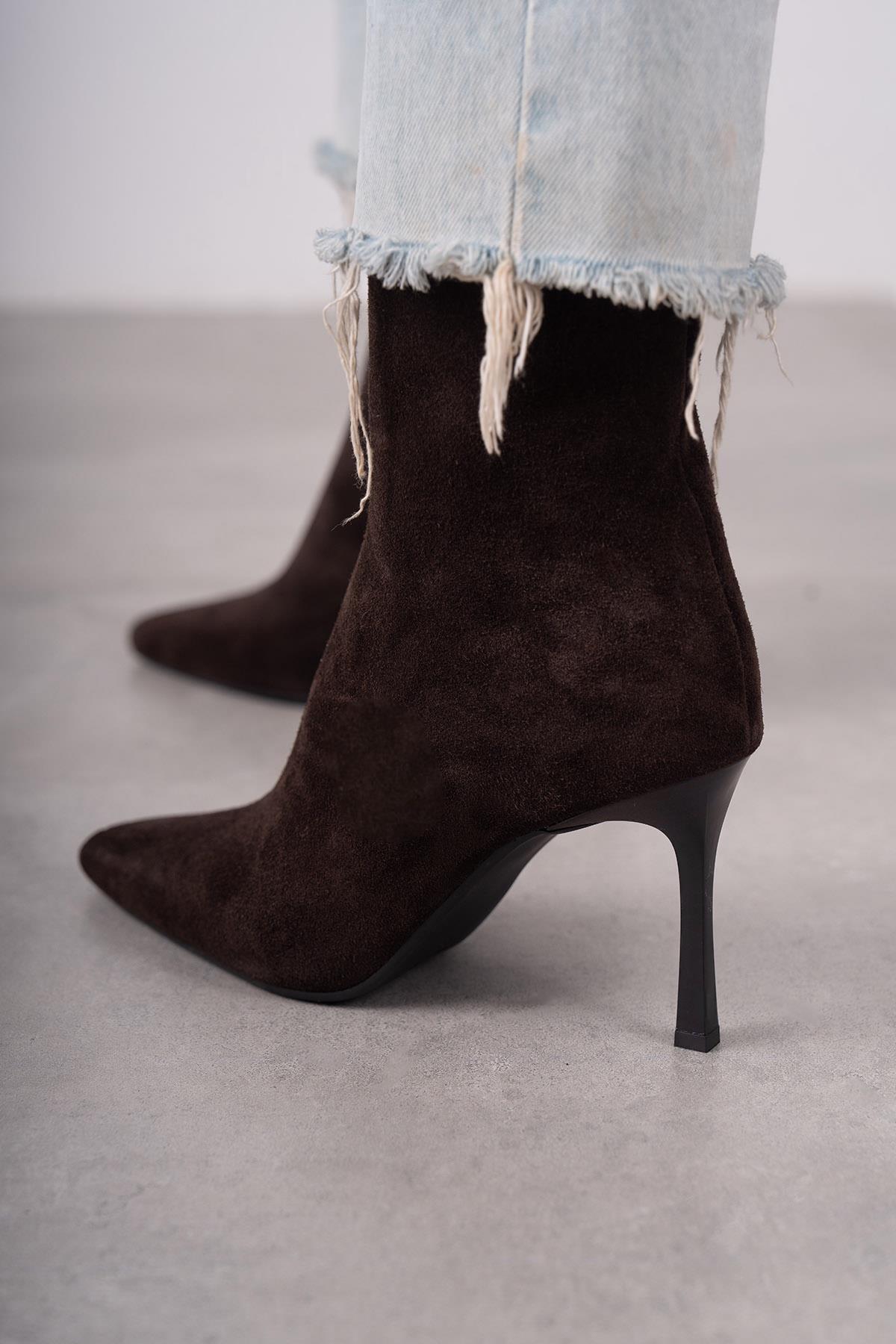 İSABEL KOYU KAHVE SÜET BOT KAHVE