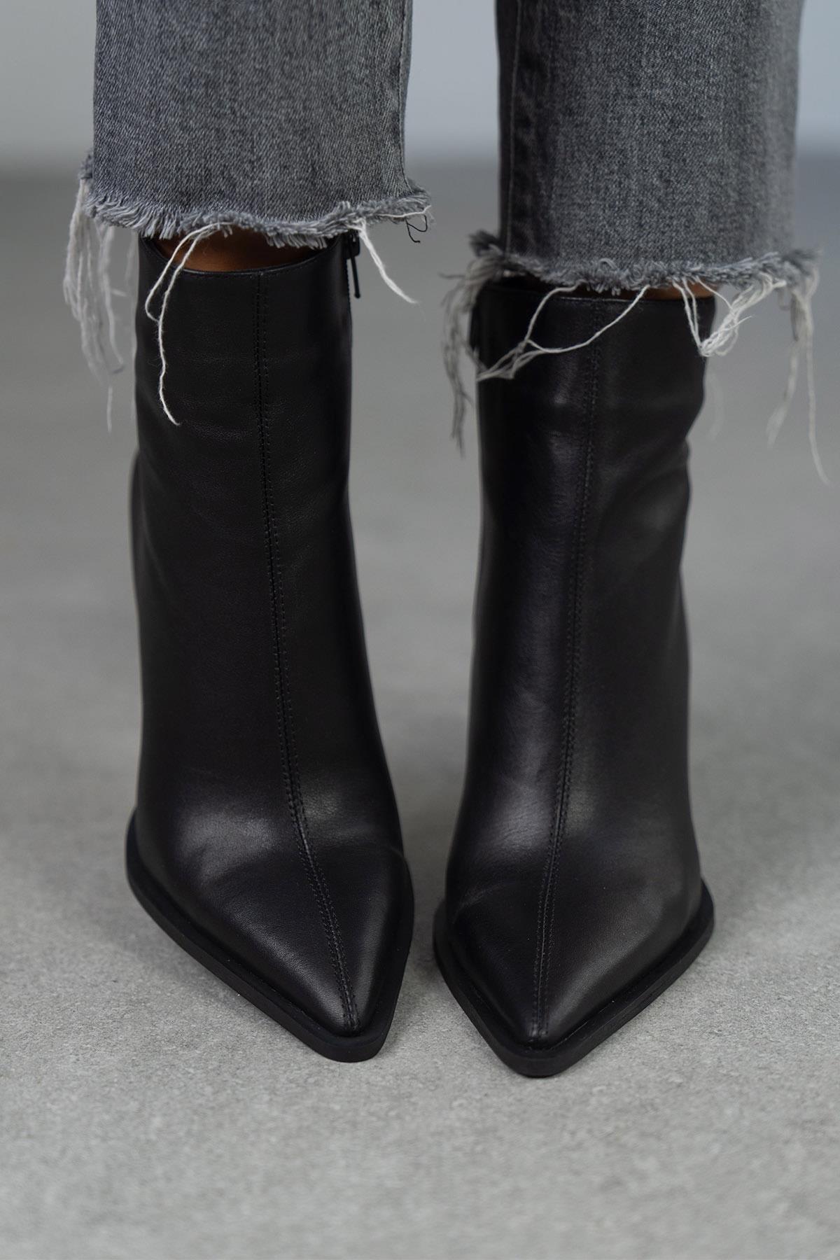 JANET SİYAH DERİ BOT SİYAH DERİ