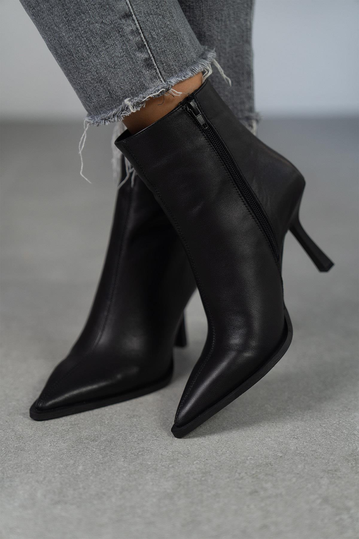 JANET SİYAH DERİ BOT SİYAH DERİ