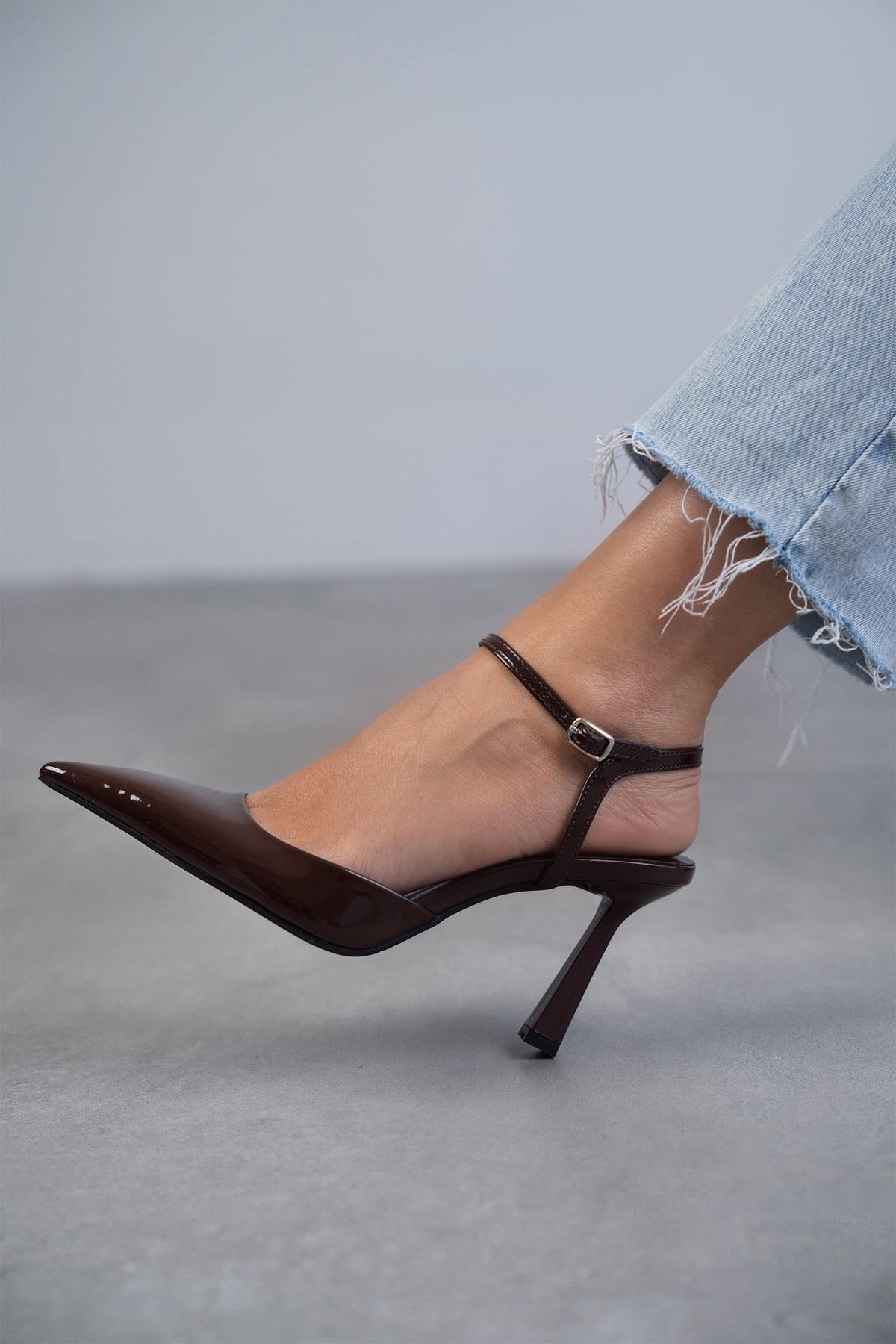 JENNY KAHVE RUGAN STİLETTO KAHVE