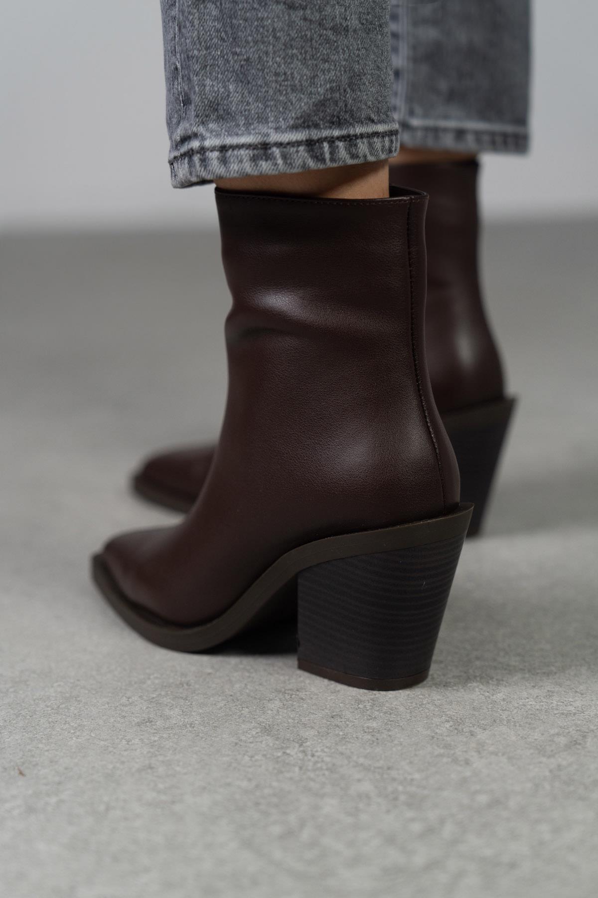 LAST KAHVE DERİ BOT KAHVE