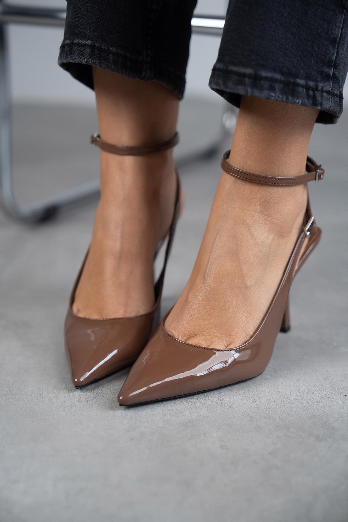 LENA ÇİKOLATA RUGAN AYAKKABI ÇİKOLATA RUGAN