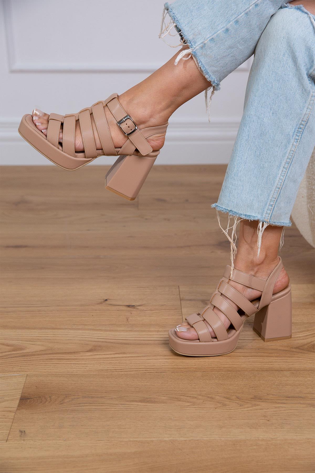 LEXA TEN DERİ SANDALET TEN