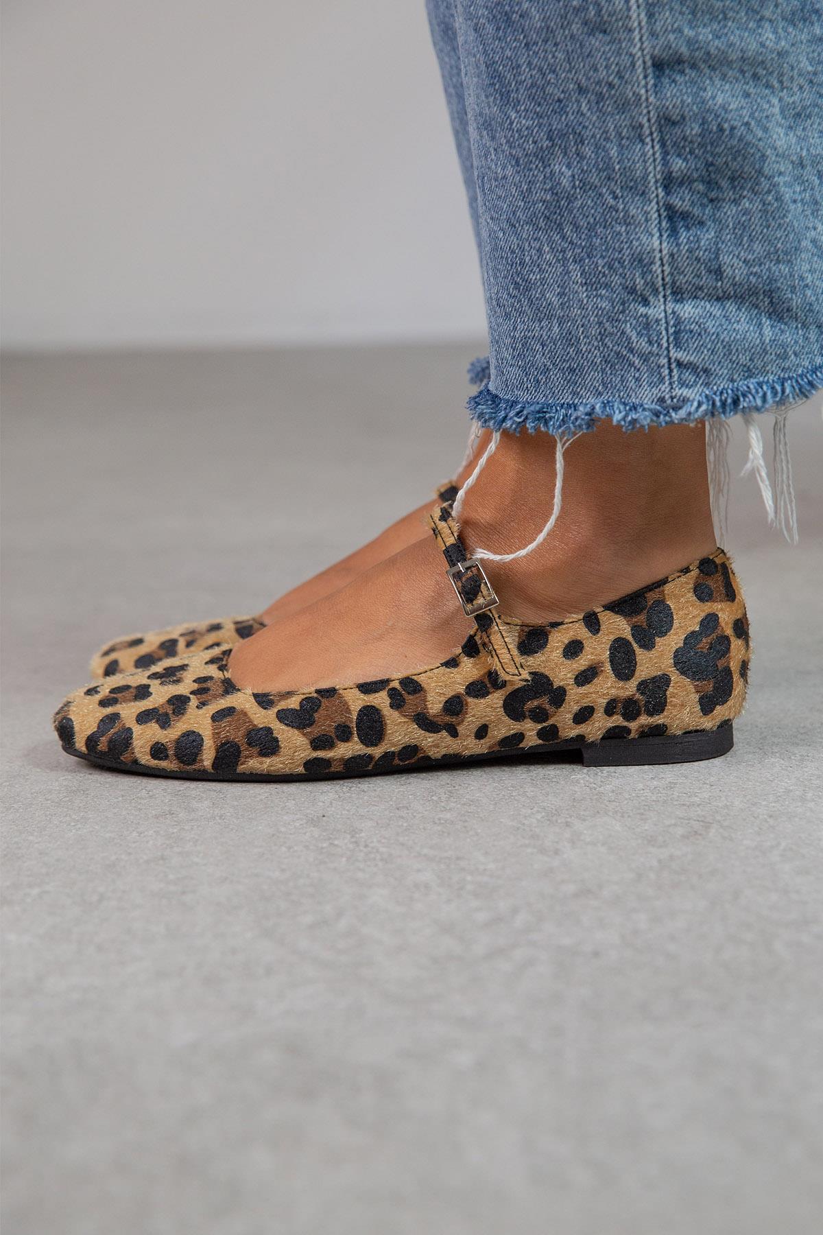 LİLLİE LEO BABET LEO