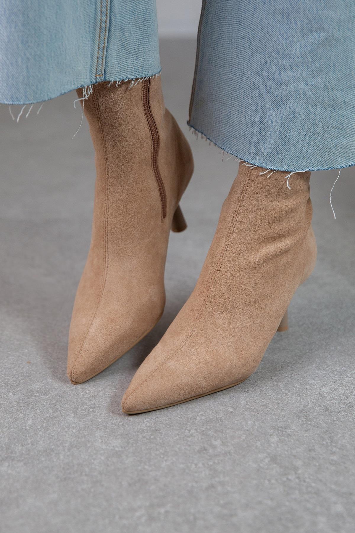 LOOK STREÇ BEJ SÜET BOT BEJ