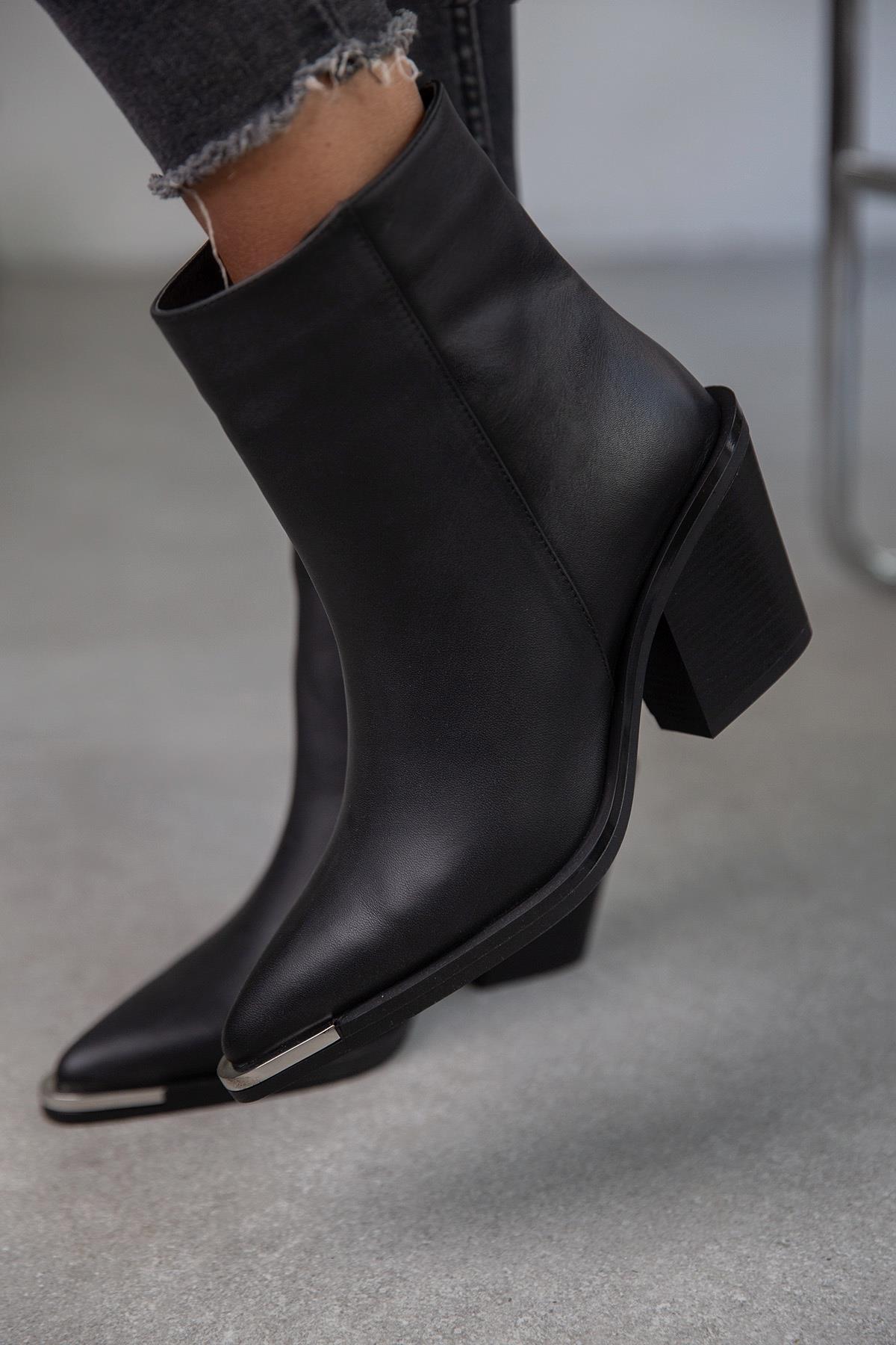 MARTİN SİYAH KOVBOY BOT SİYAH