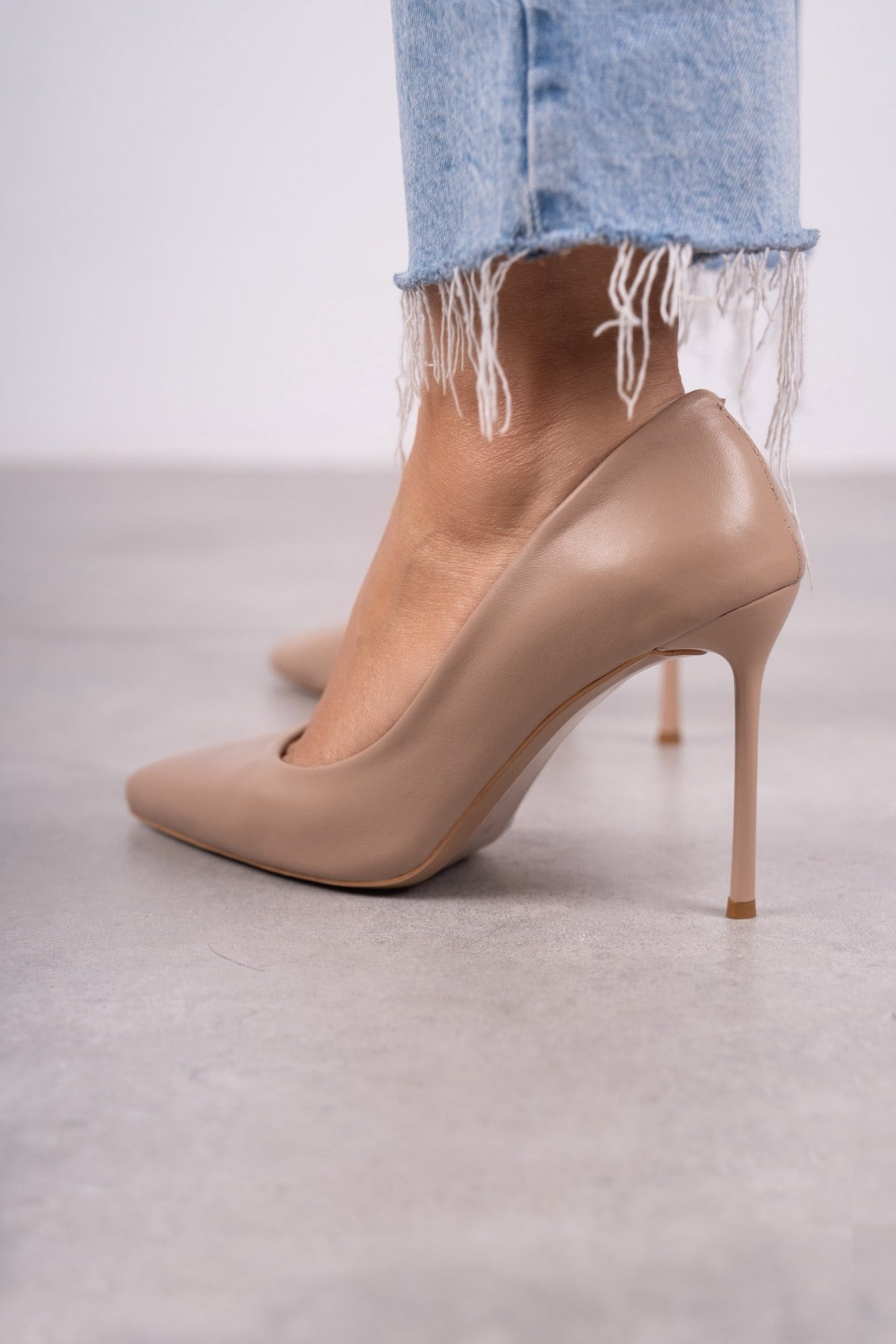 QUEEN TEN DERİ STİLETTO TEN DERİ