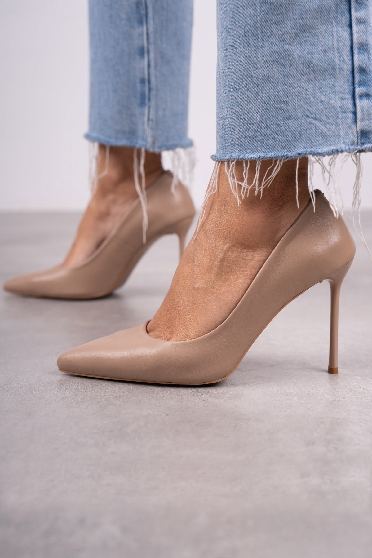 QUEEN TEN DERİ STİLETTO TEN DERİ