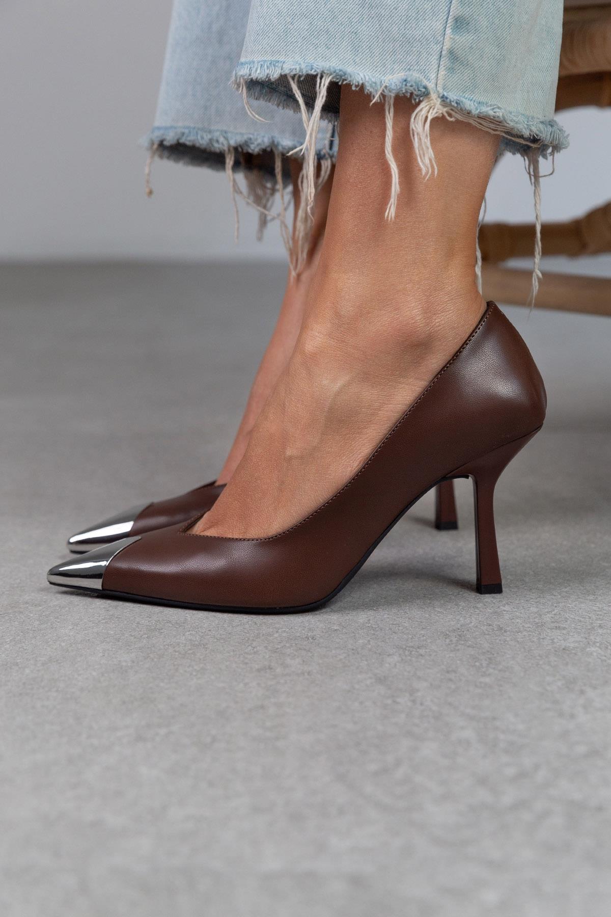 ROCK KAHVE DERİ STİLETTO KAHVE