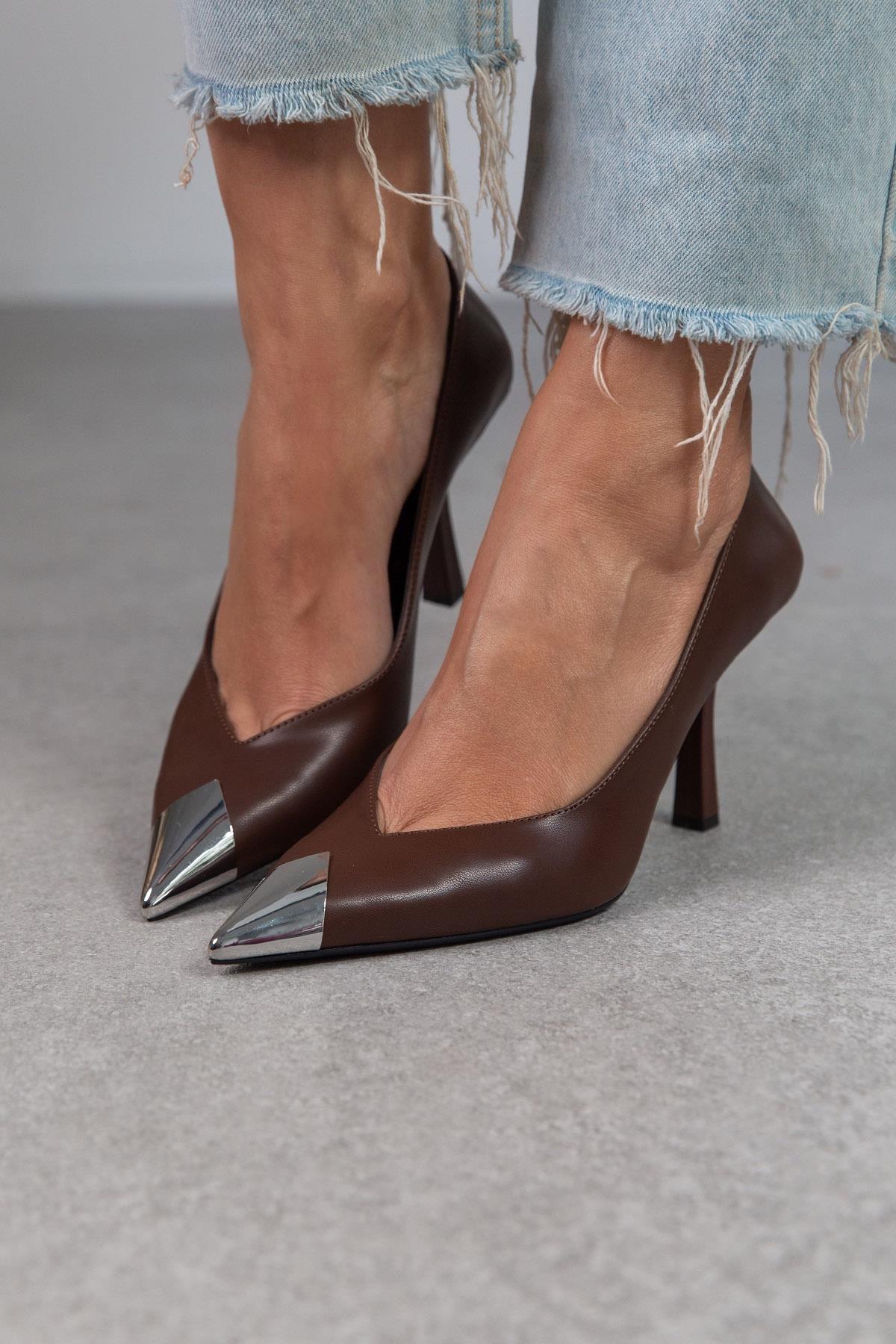 ROCK KAHVE DERİ STİLETTO KAHVE