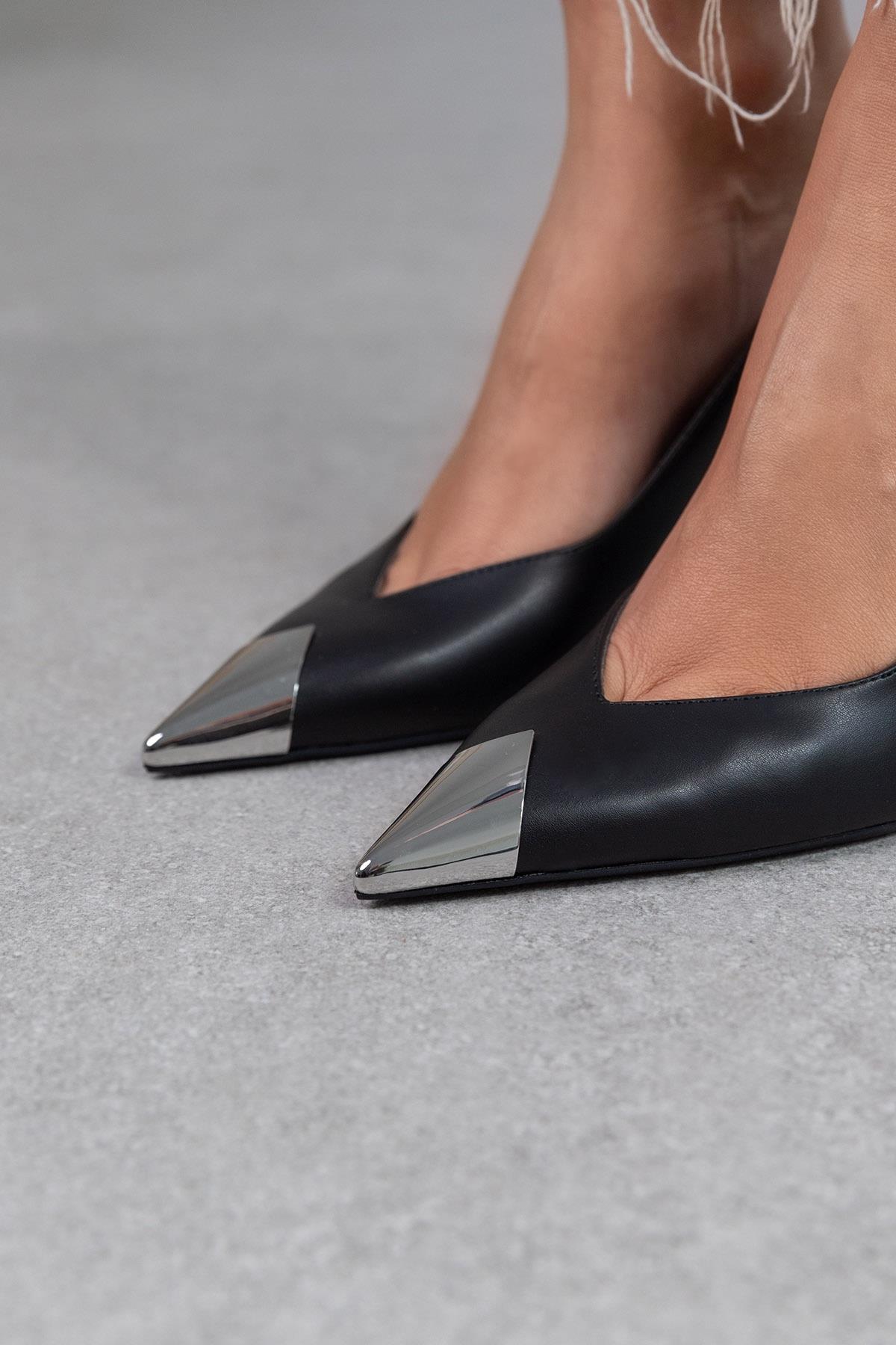 ROCK SİYAH DERİ STİLETTO SİYAH