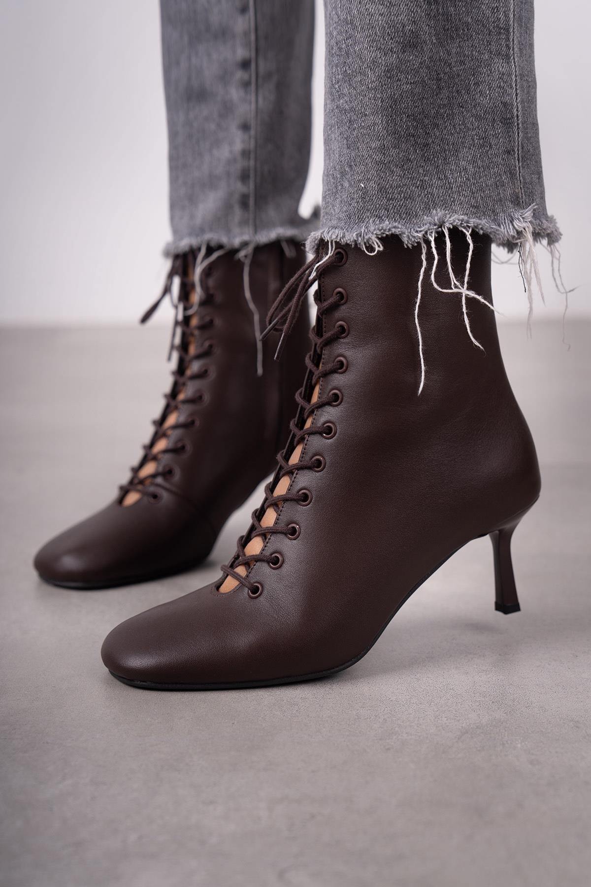 SİLVA KAHVE DERİ BOT KAHVE