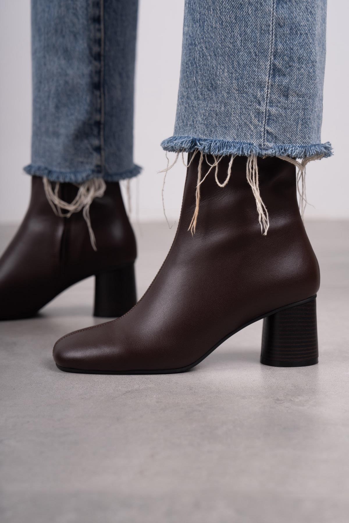 SOHO KAHVE DERİ BOT KAHVE