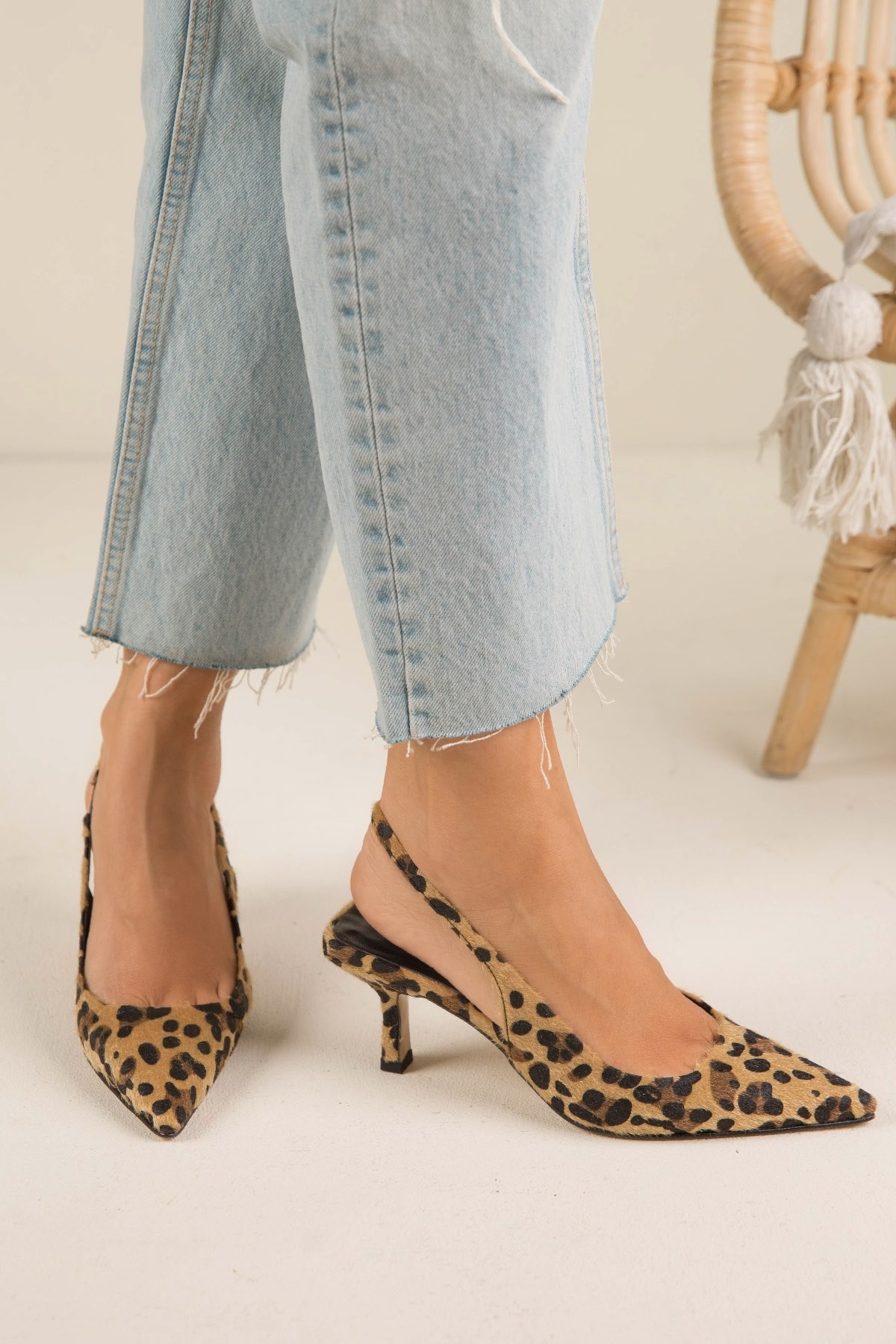 SUMMER LEO AYAKKABI LEO