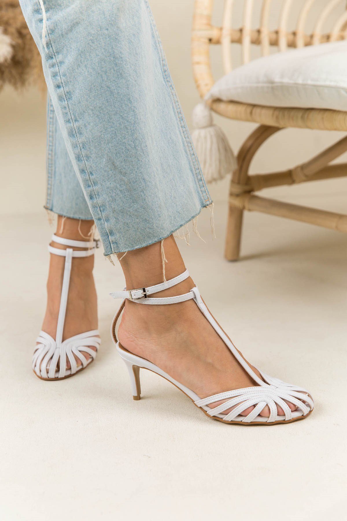 VERA BEYAZ DERİ SANDALET BEYAZ